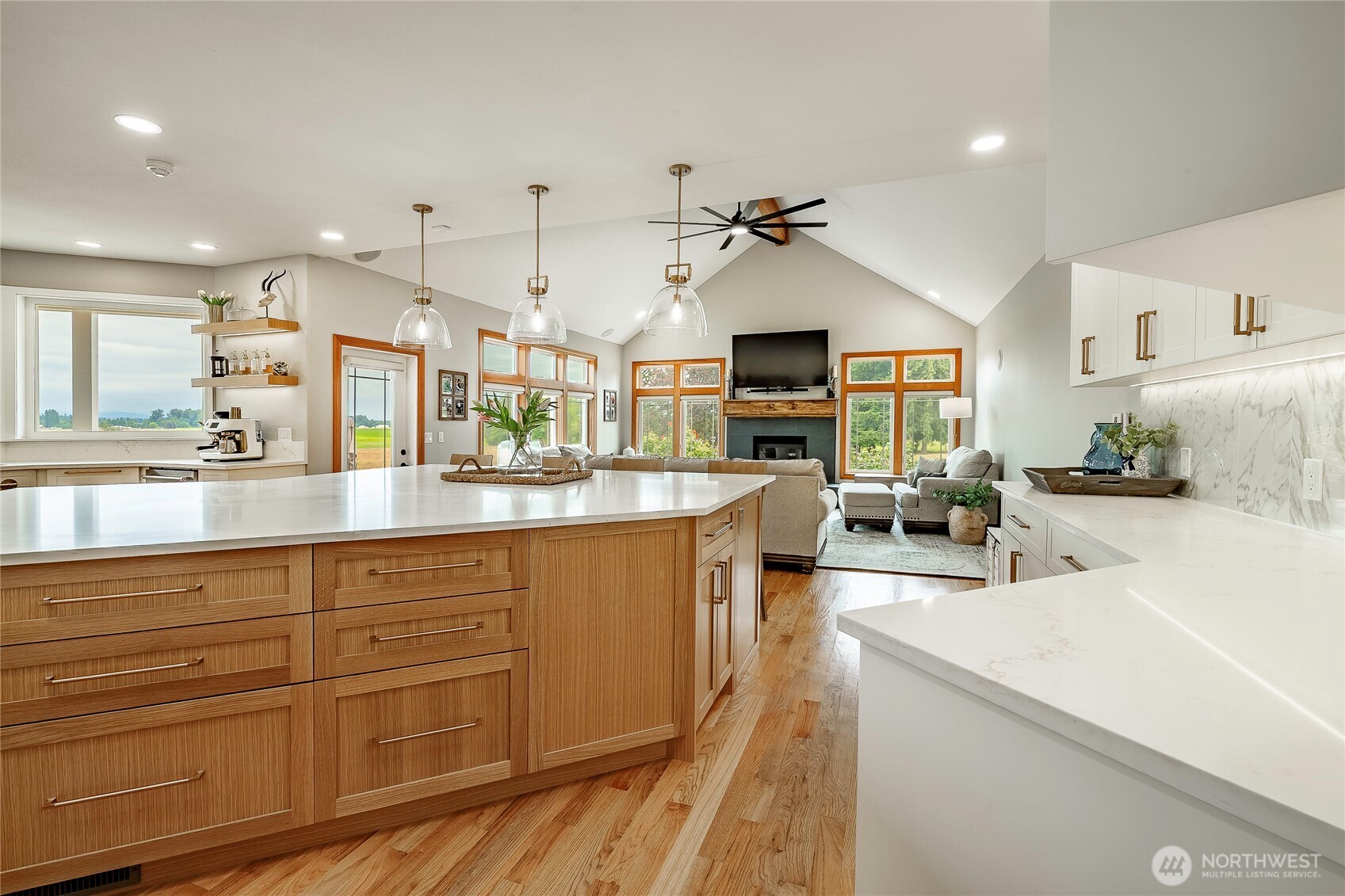 7969 Rodeo Drive Property Photo 19