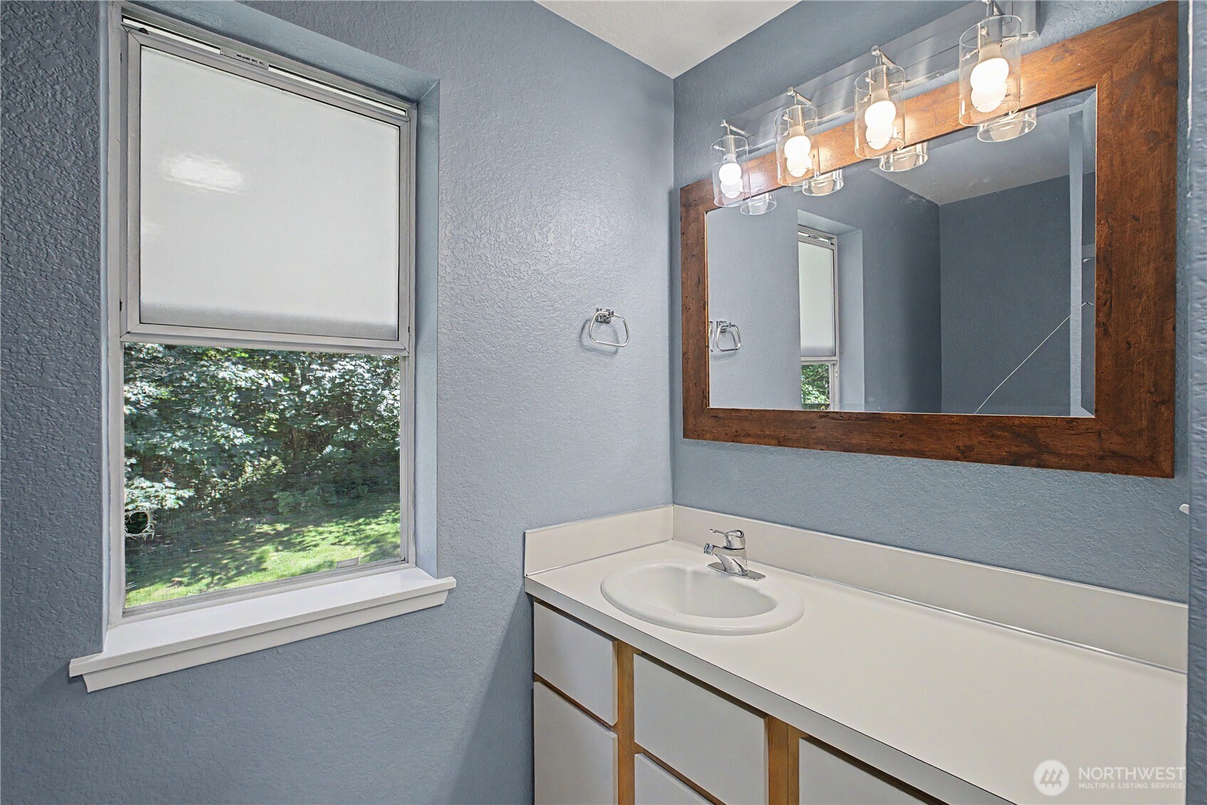 2821 60th Lane C Property Photo 16