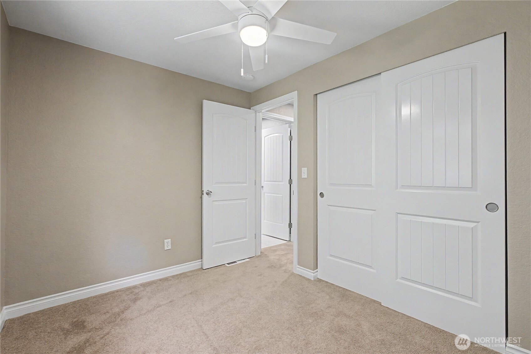 2821 60th Lane C Property Photo 17