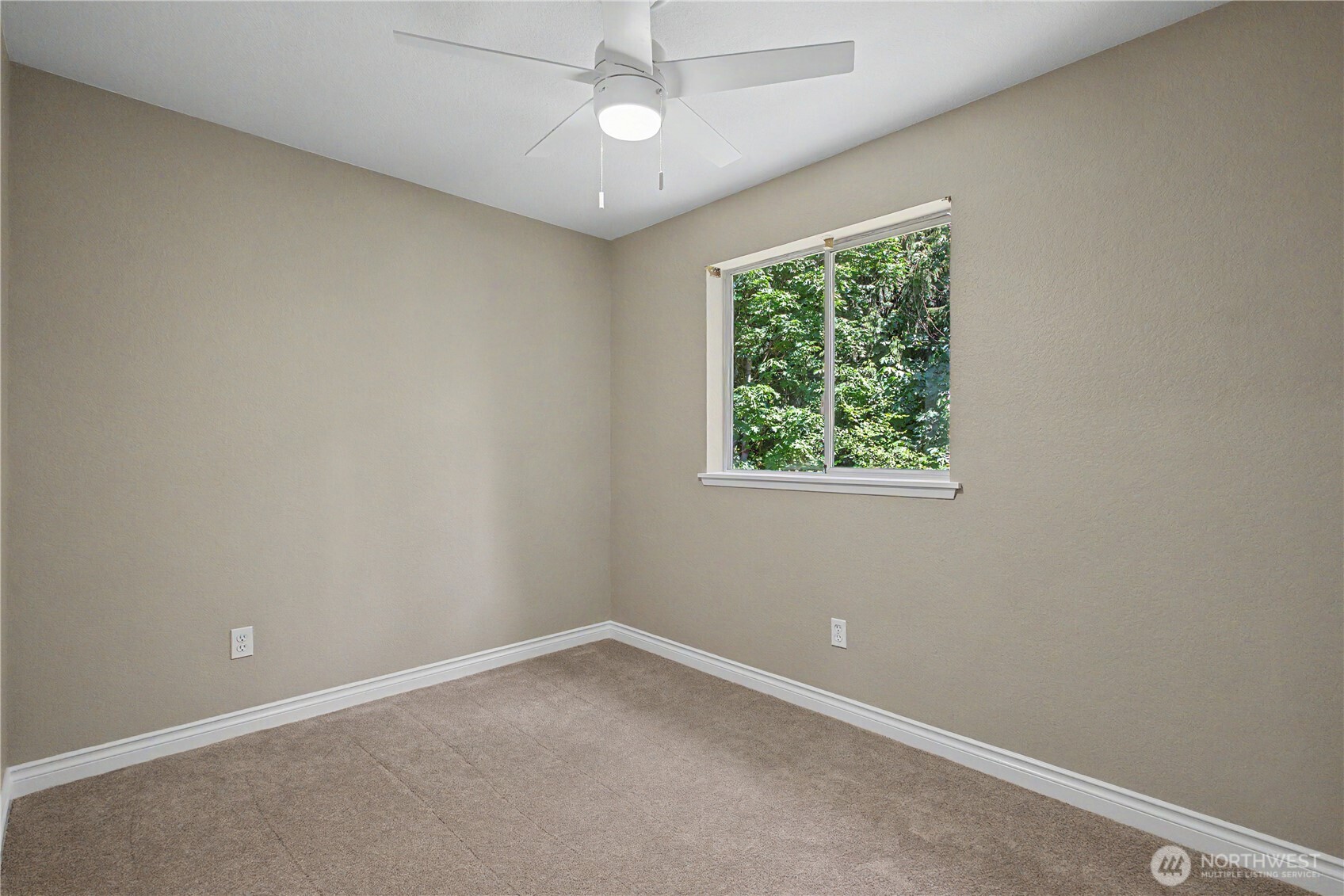 2821 60th Lane C Property Photo 18