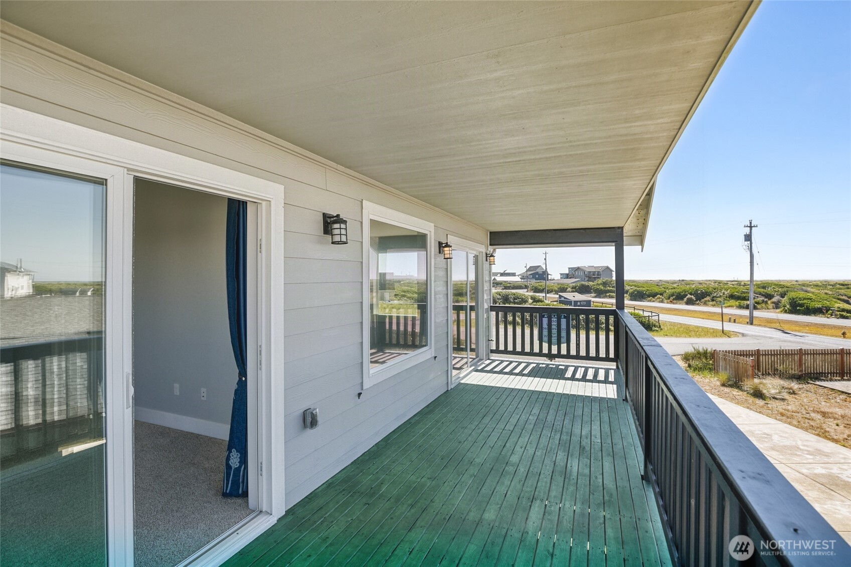 1054 Cedar Crest Court Property Photo 22