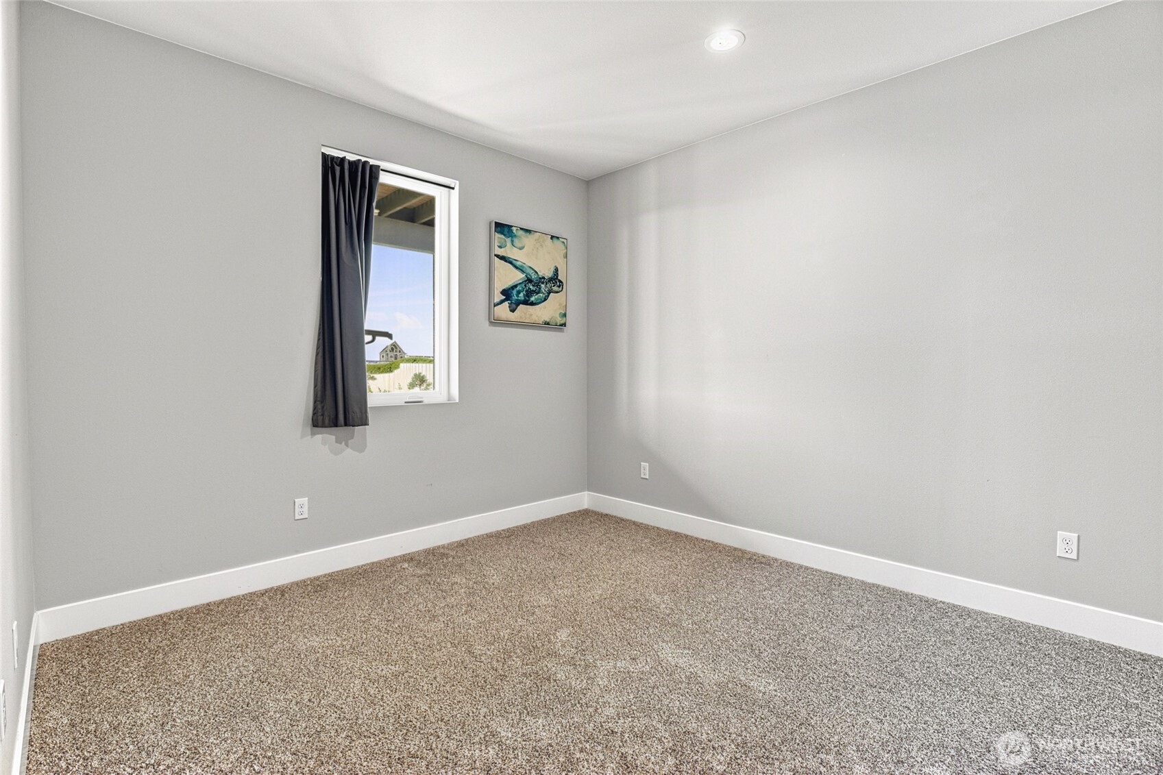 1054 Cedar Crest Court Property Photo 28