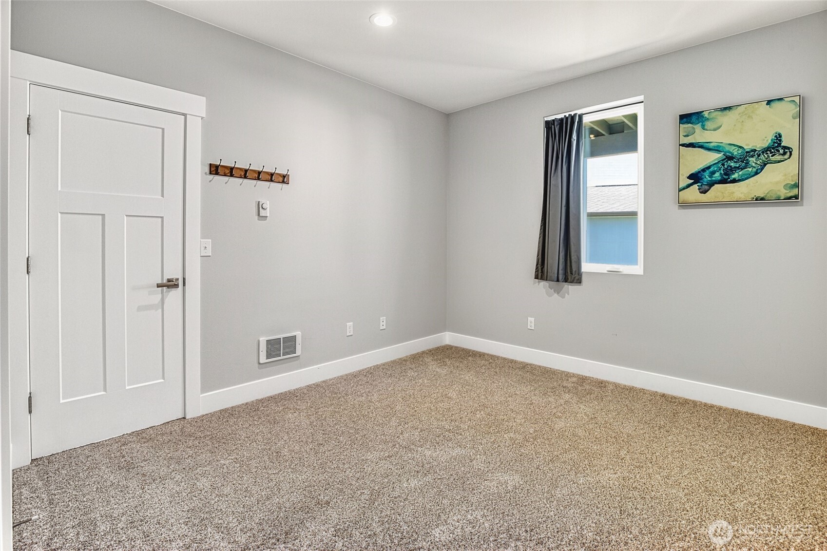 1054 Cedar Crest Court Property Photo 29