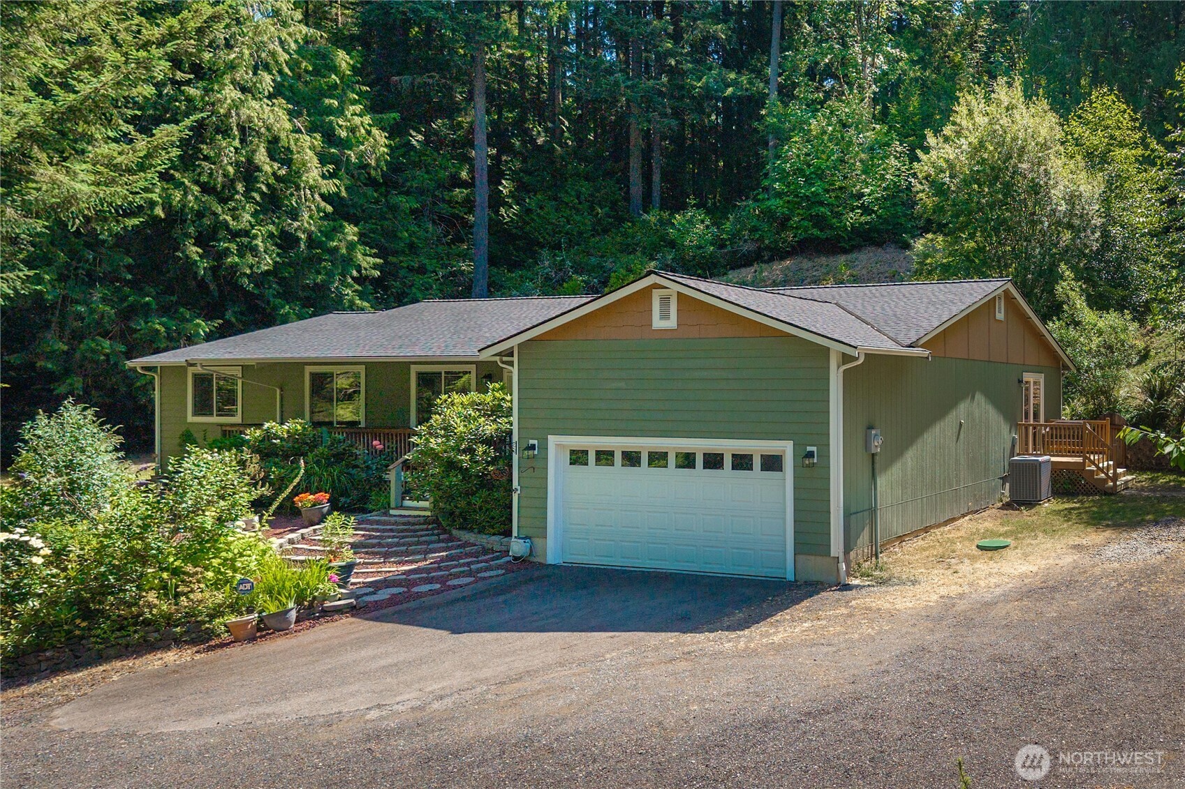 17118 S Vaughn Road Property Photo 1