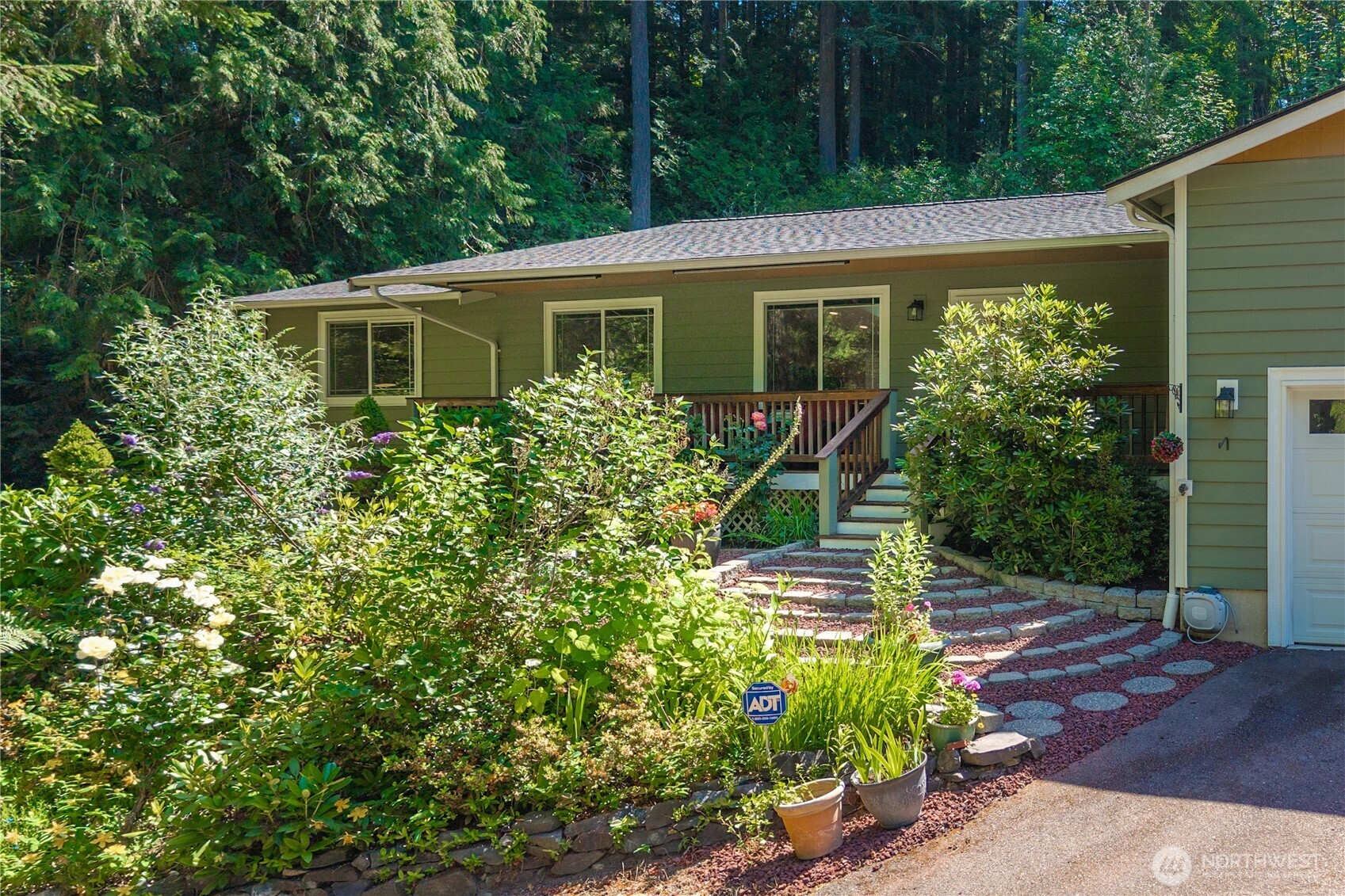 17118 S Vaughn Road Property Photo 6