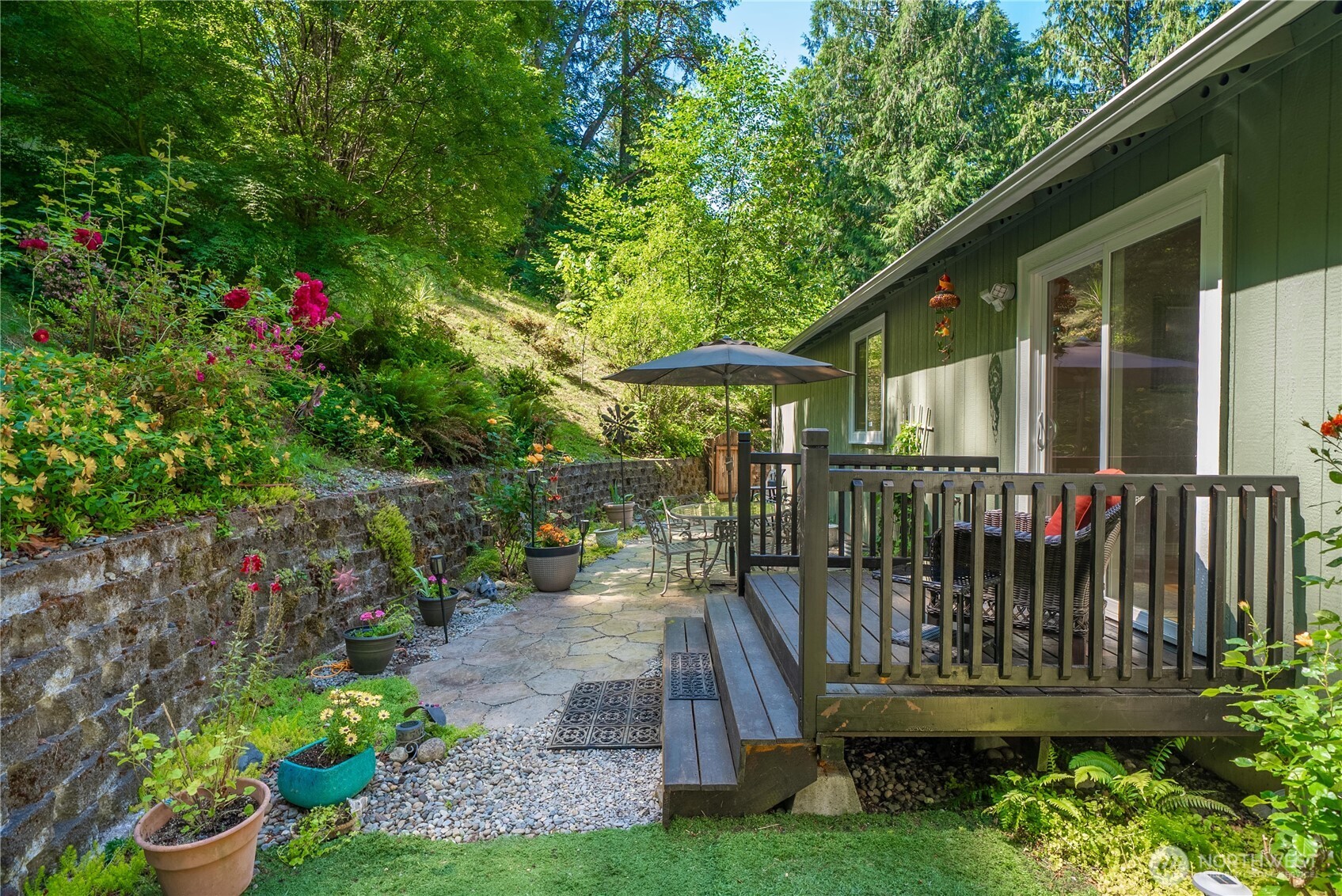 17118 S Vaughn Road Property Photo 9