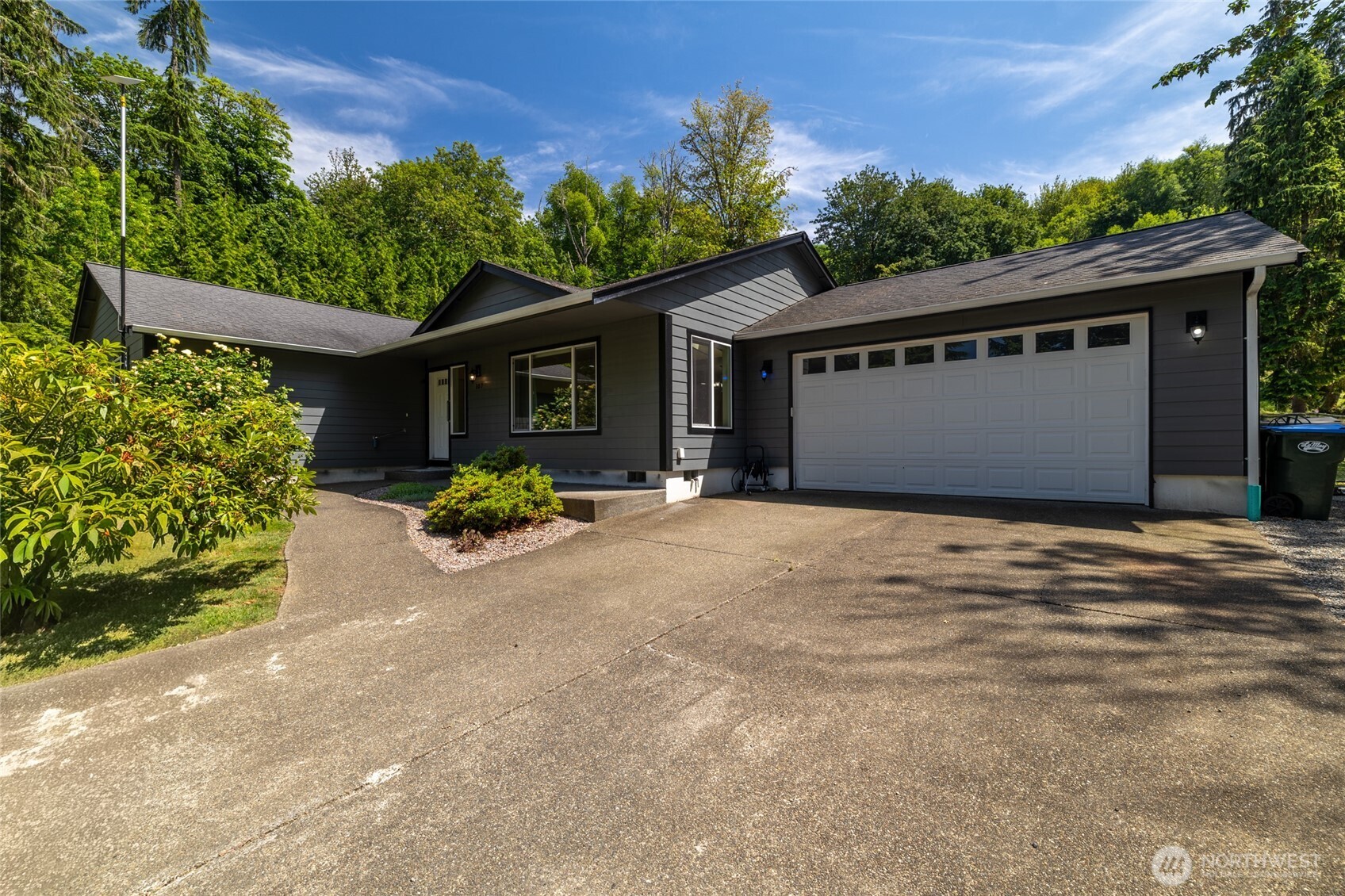 107 Skyview Drive Property Photo 1