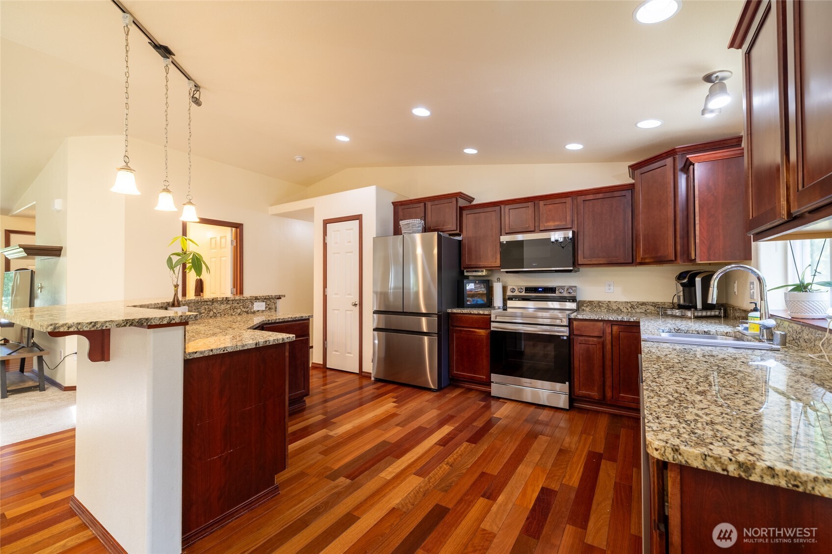 107 Skyview Drive Property Photo 12