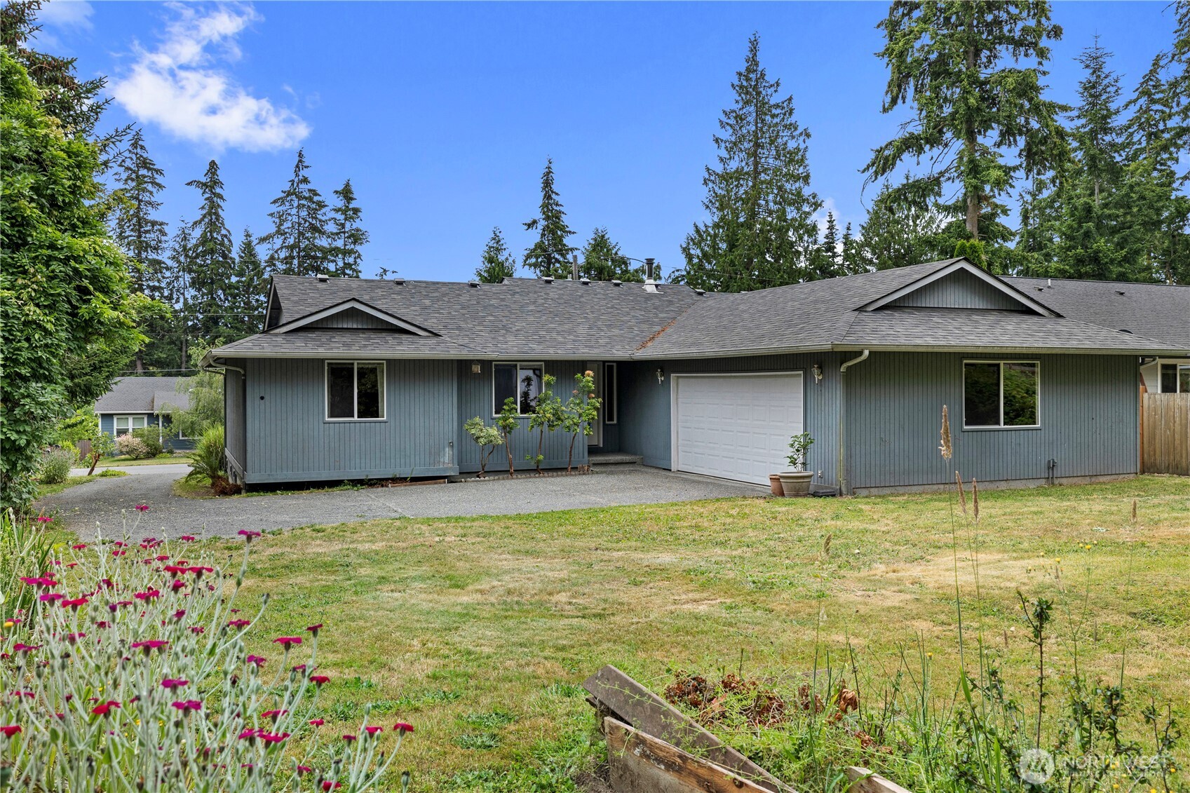1614 Poplar Lane Property Photo 1