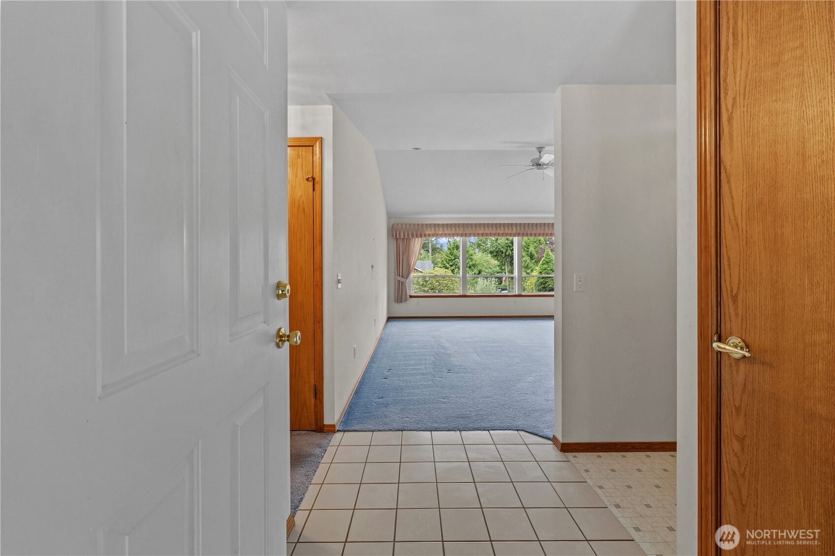 1614 Poplar Lane Property Photo 9
