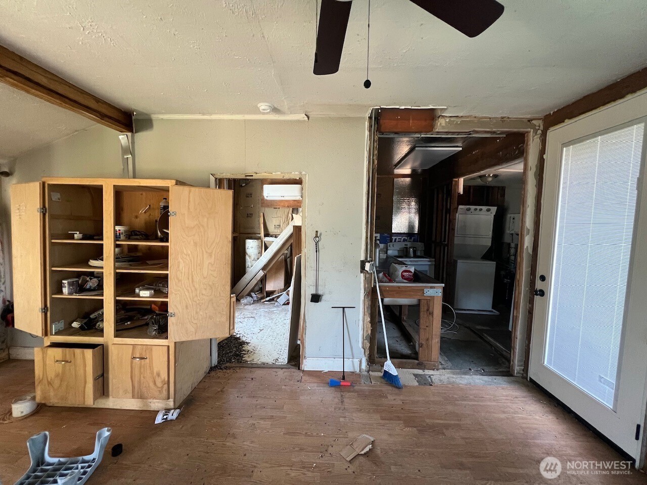 125 S 6th Street Property Photo 3