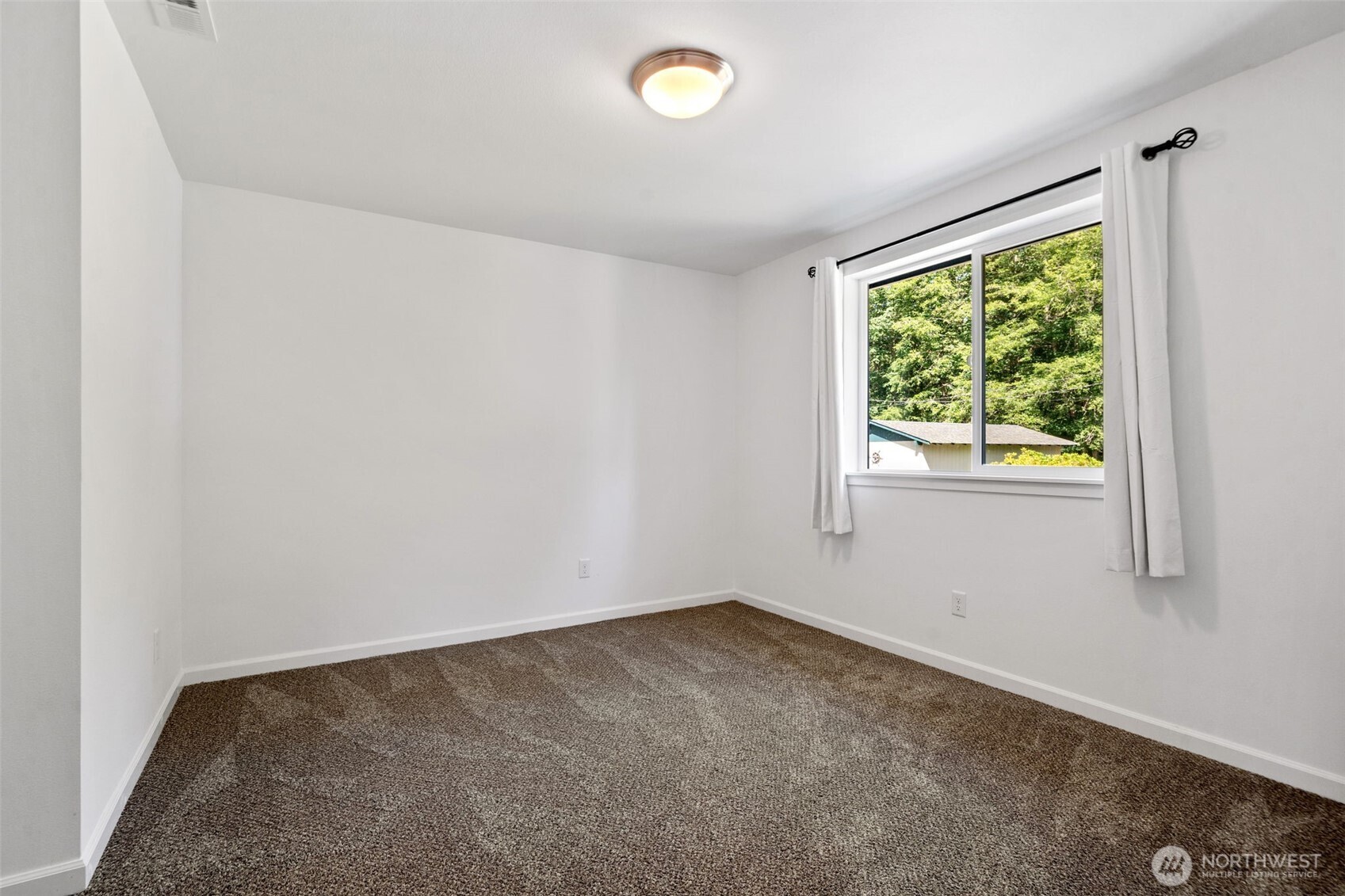 70 E Dabob Road Property Photo 24