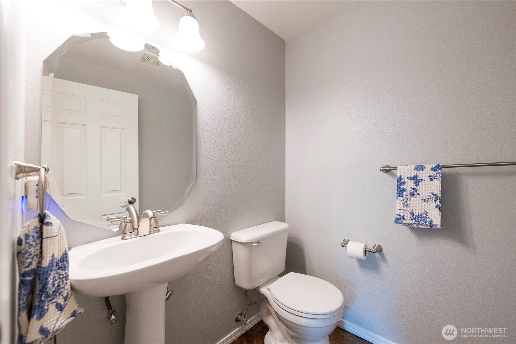 24412 214th Avenue Property Photo 13