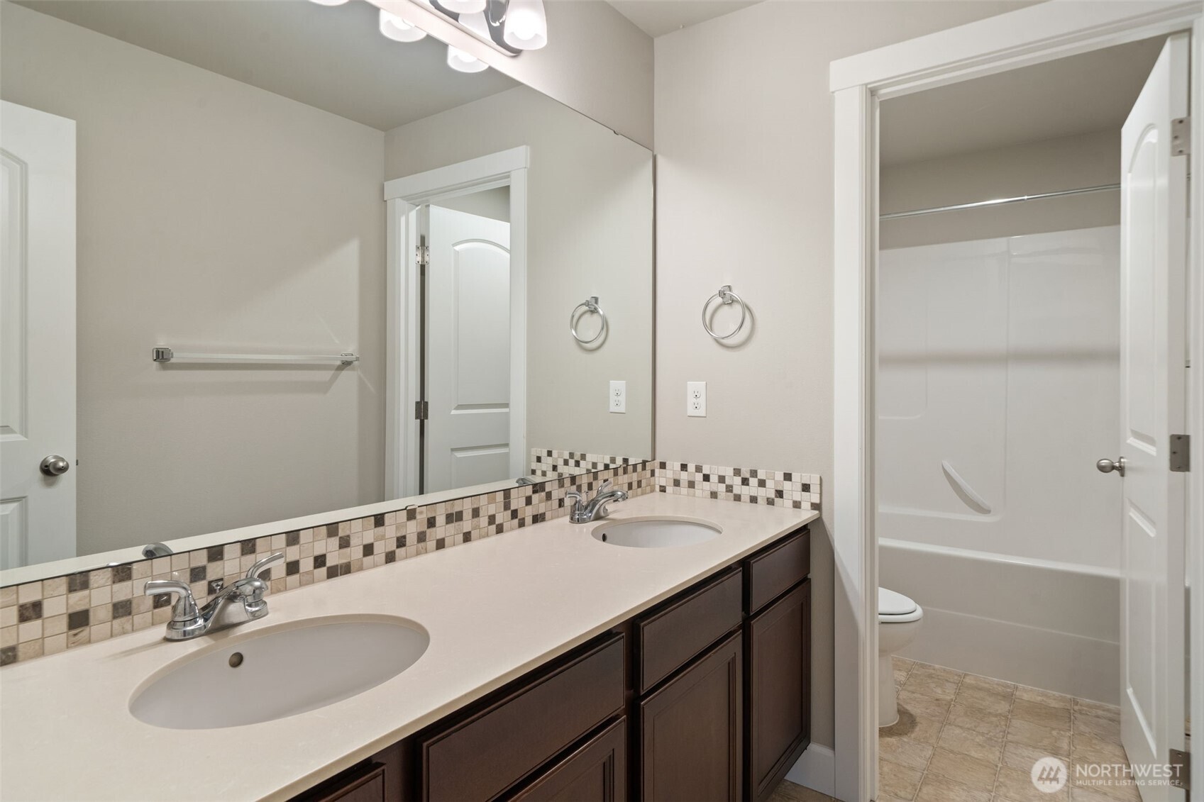 11320 Taylor Place Property Photo 30