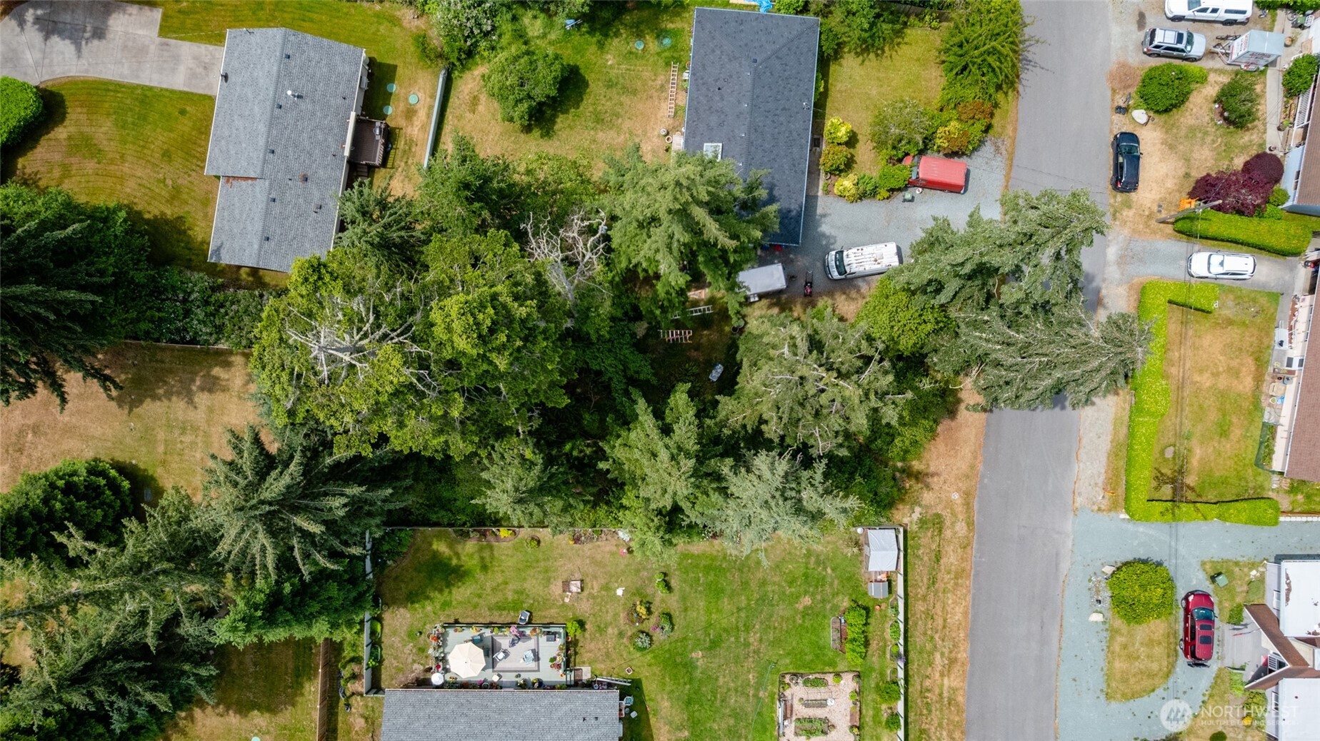 386 Smith Street Property Photo 4