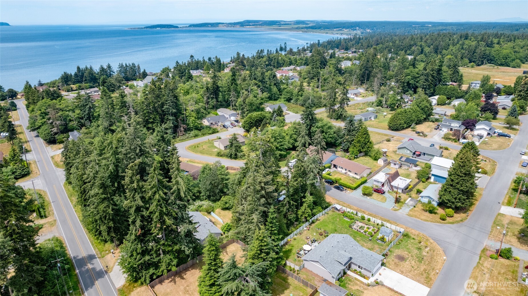 386 Smith Street Property Photo 13