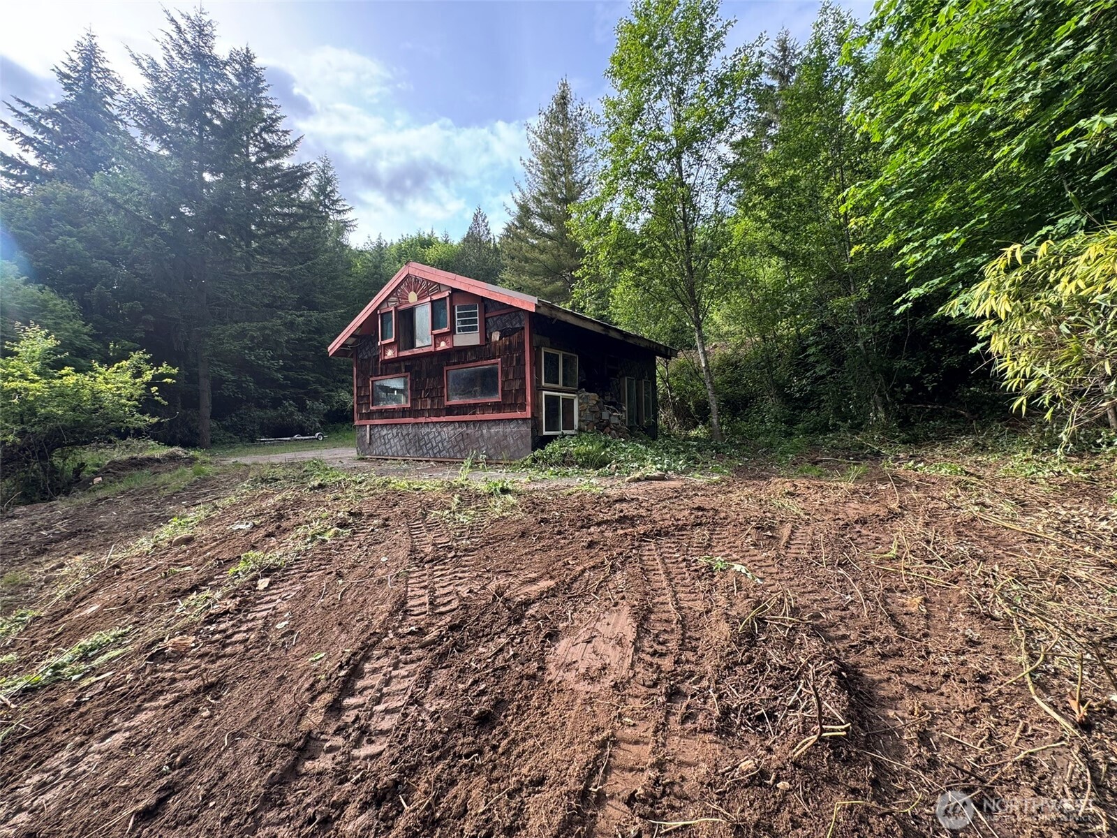 5532 Lewis River Road Property Photo 1