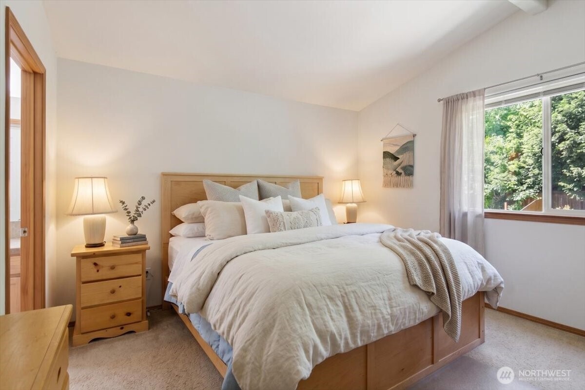 13906 26th Avenue V2 Property Photo 10