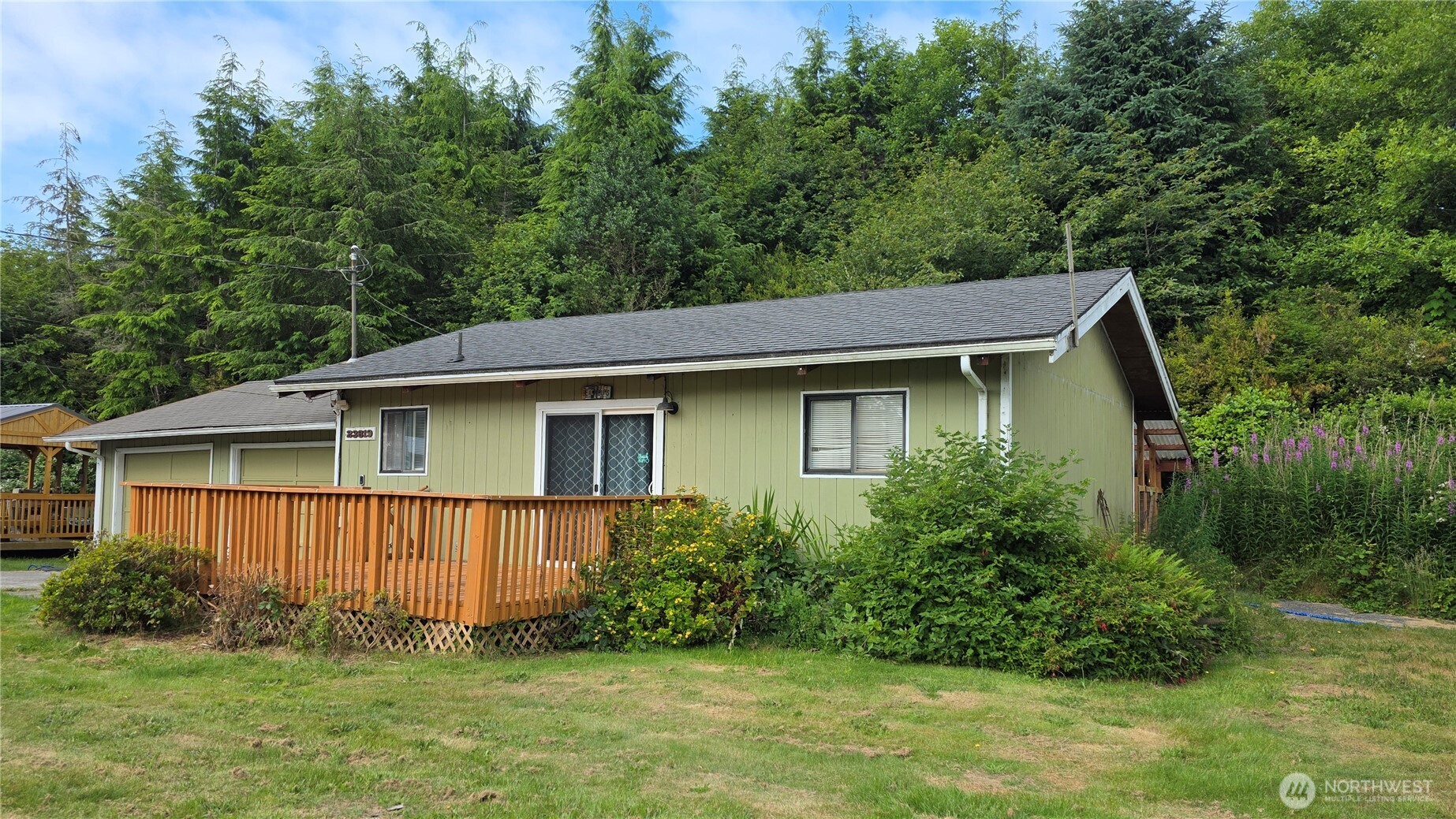 23819 Hope Place Property Photo 3