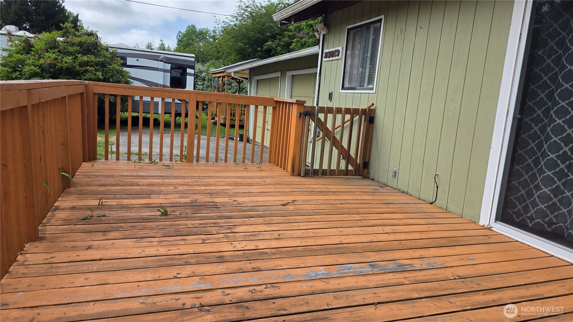 23819 Hope Place Property Photo 4