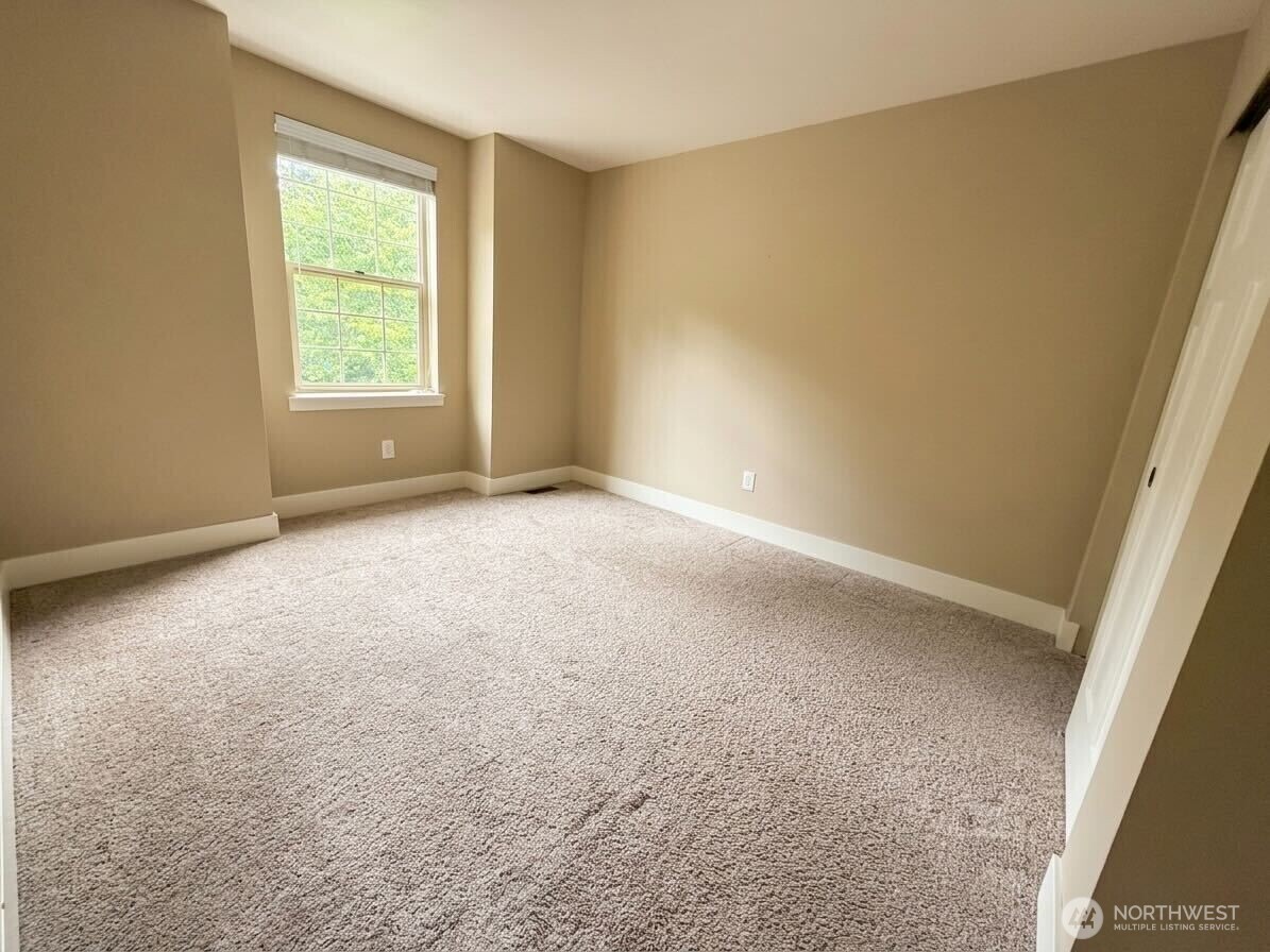 20611 Se 135th Street Property Photo 5
