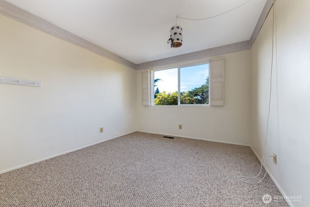 12705 Se 74th Street Property Photo 16