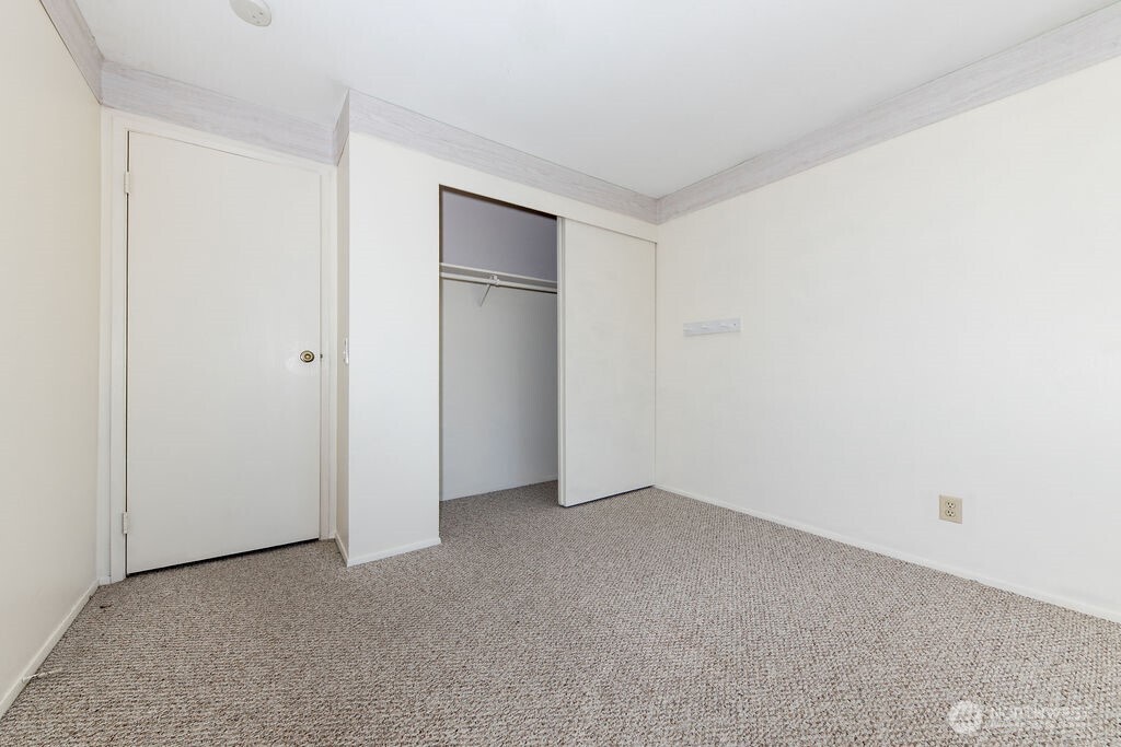 12705 Se 74th Street Property Photo 17