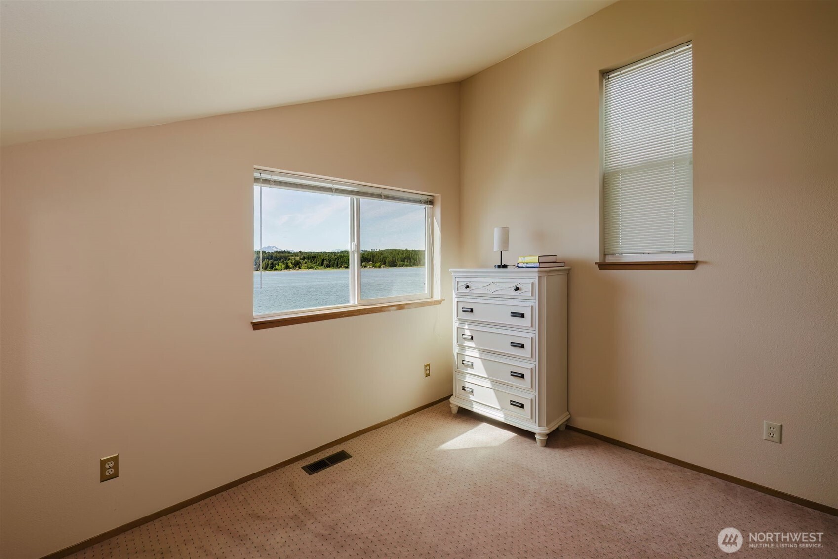 18631 E State Route 106 Property Photo 32