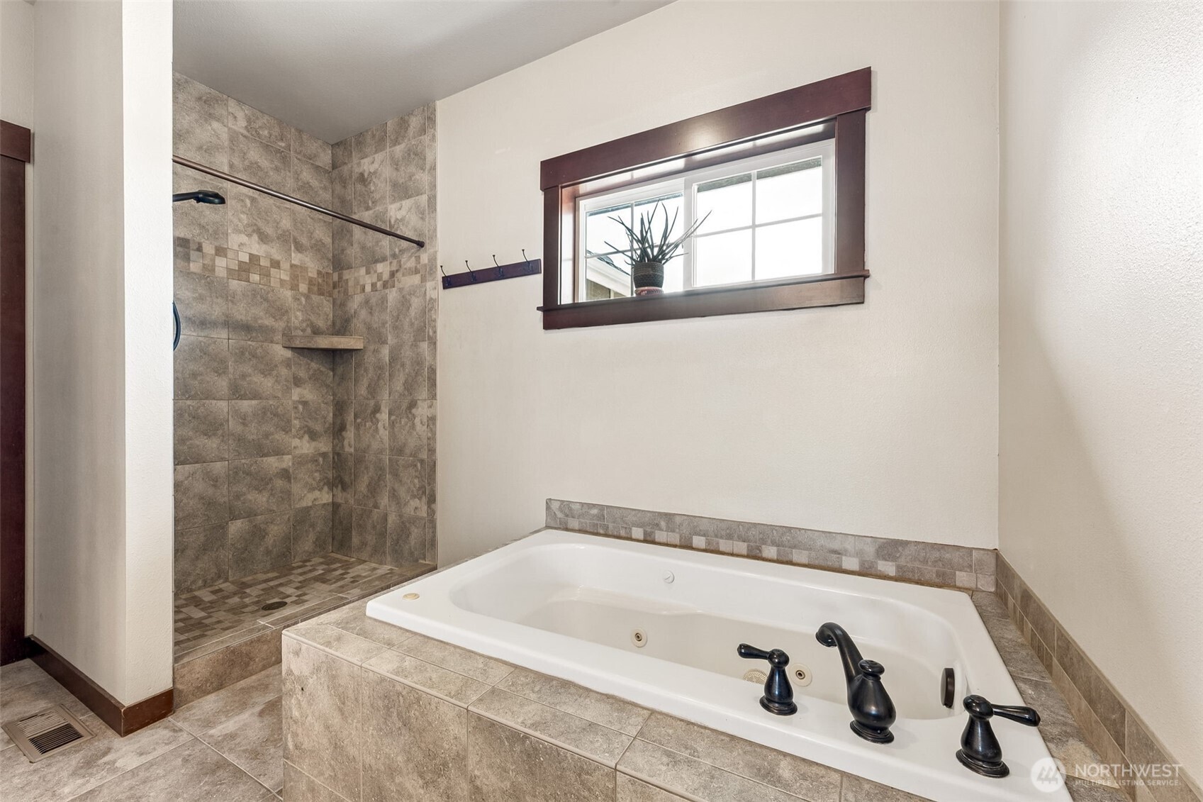 13903 Solberg Road Property Photo 20