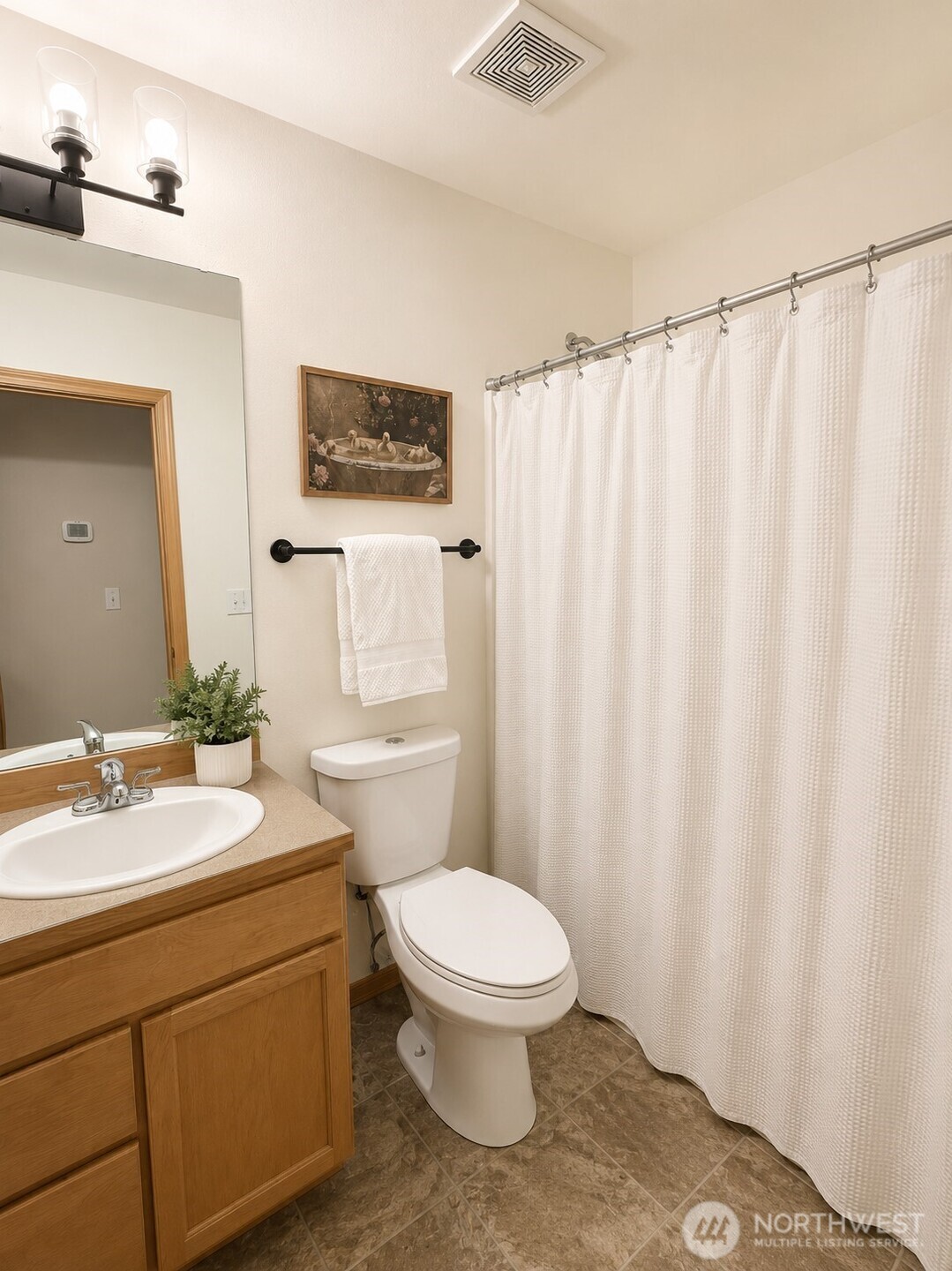 576 Saddle Rock Loop Property Photo 10