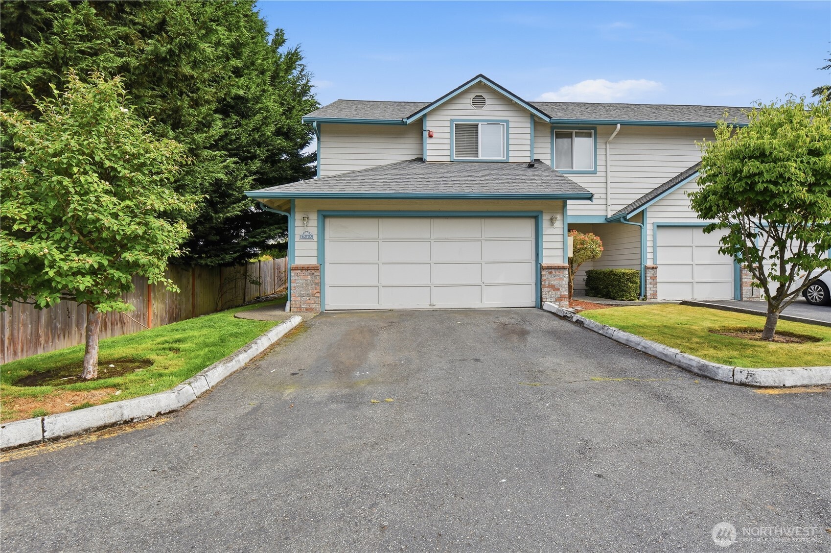 17511 52nd Avenue Property Photo 1