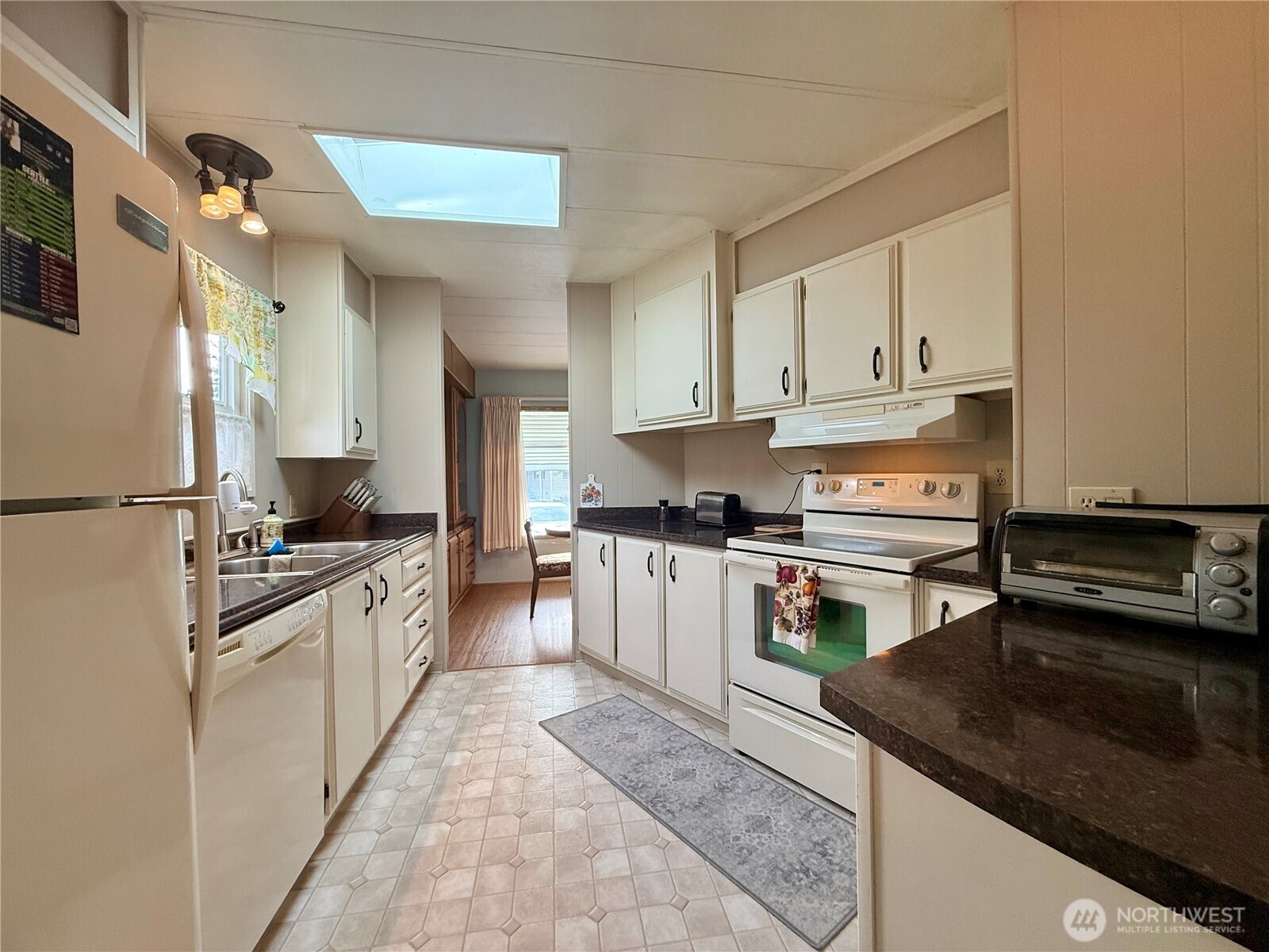11622 Silver Lake Road 55 Property Photo 9