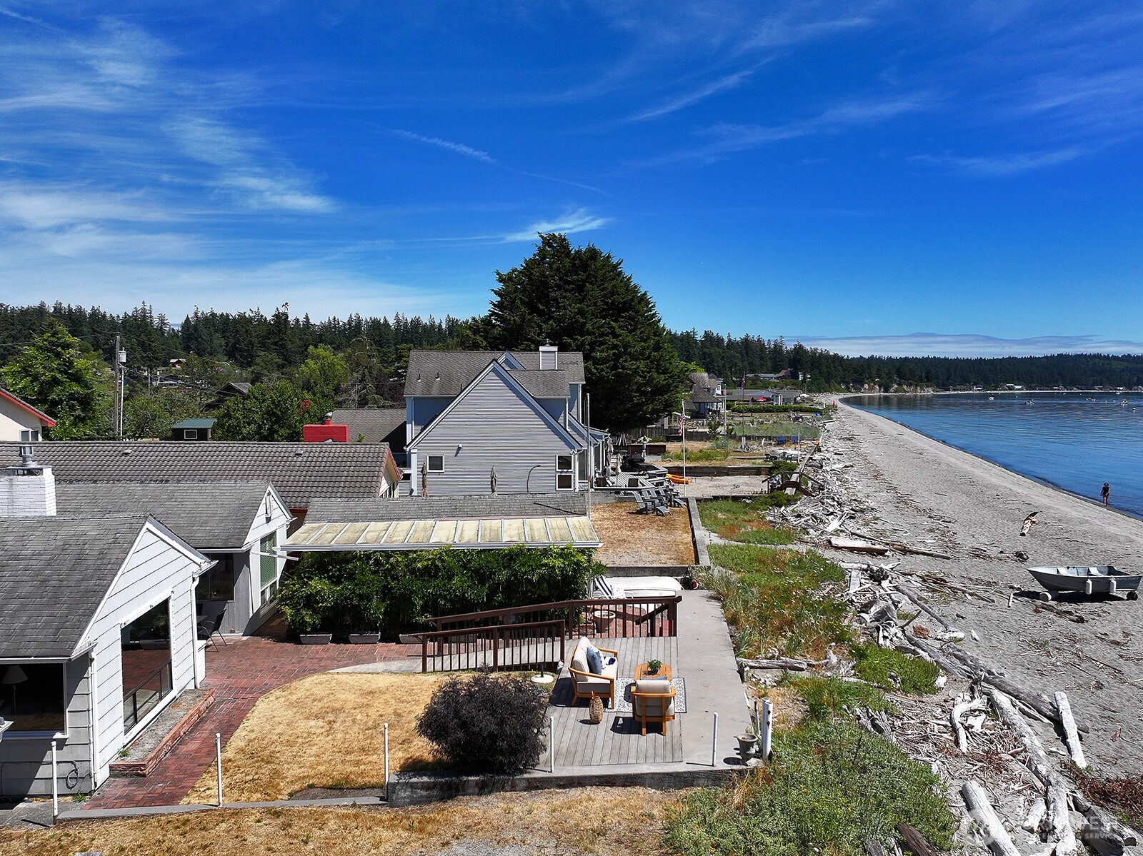 848 Old Beach Road Property Photo 37