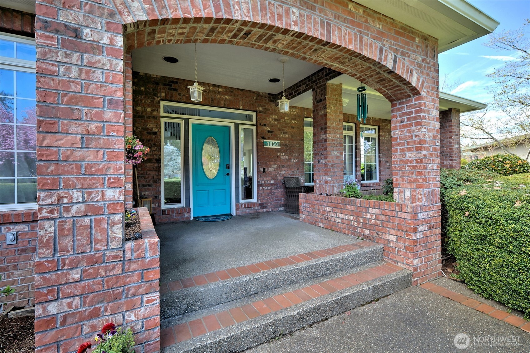 1860 E Island Lake Drive Property Photo 3