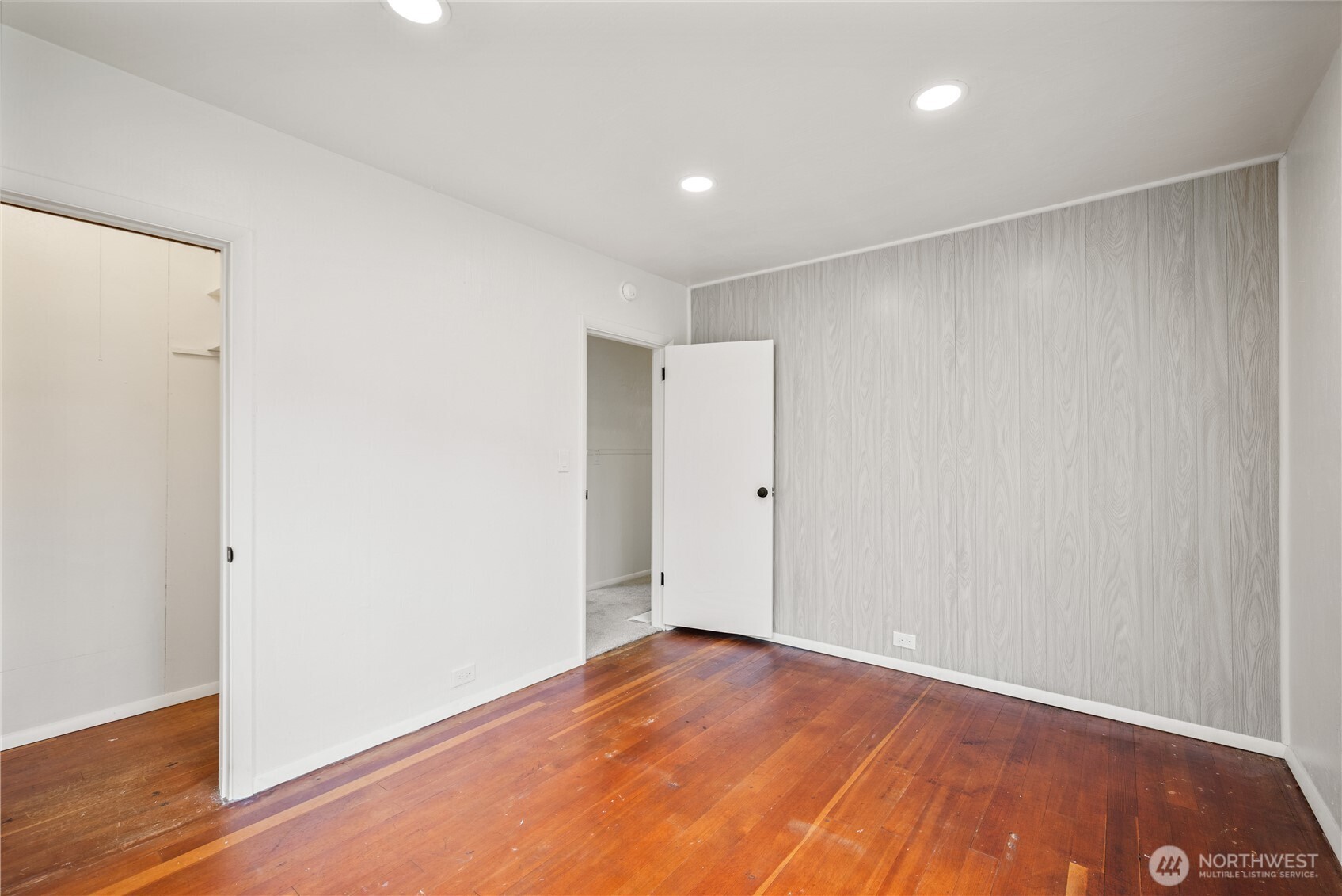 527 24th Avenue Property Photo 11
