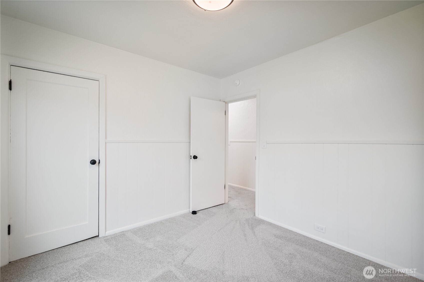 527 24th Avenue Property Photo 14