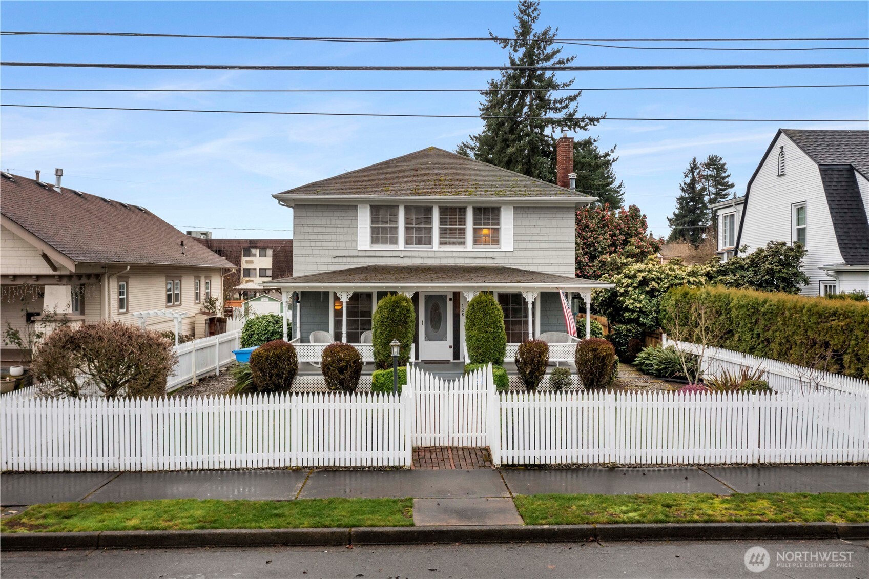 128 5th Avenue