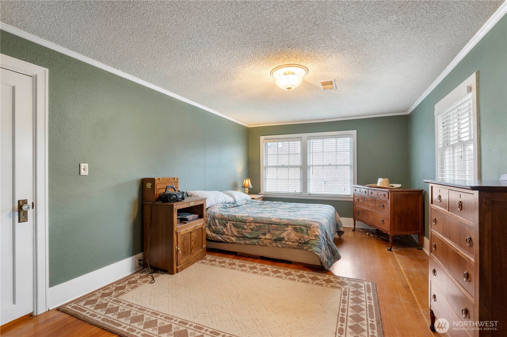 128 5th Avenue Property Photo 14