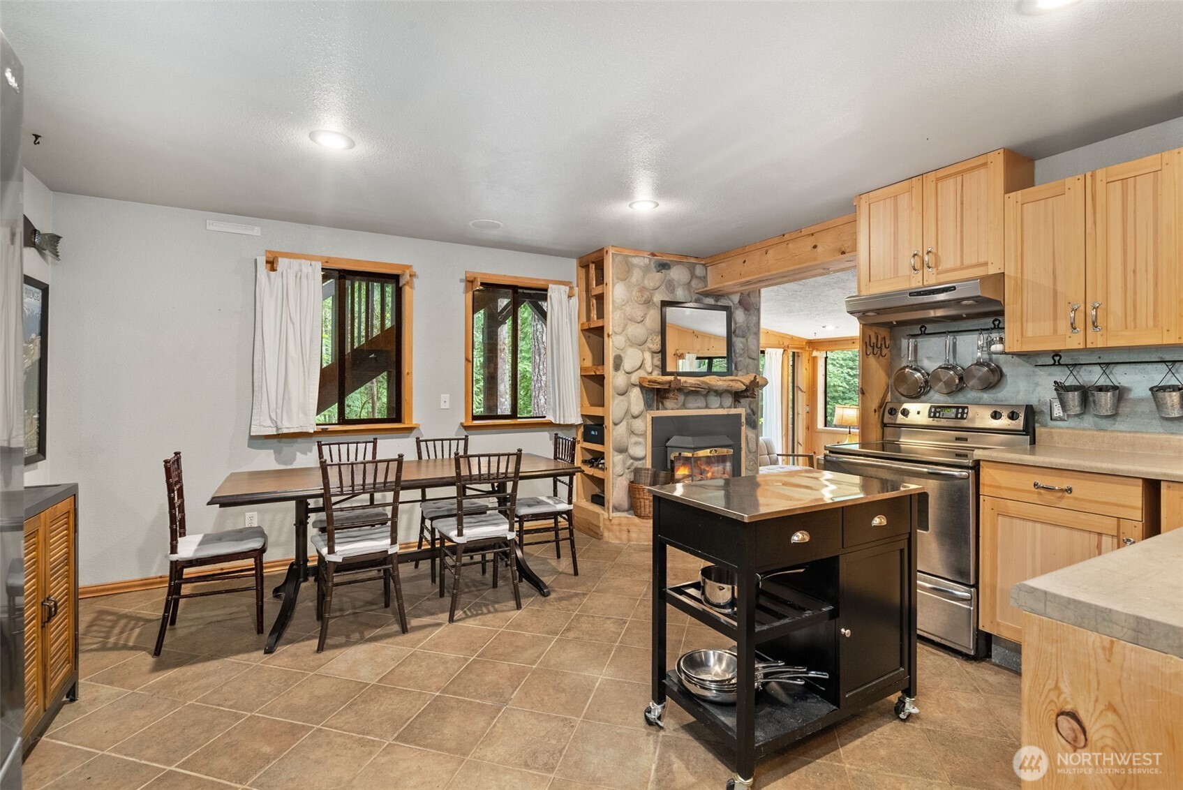 41 N Dow Place Property Photo 10