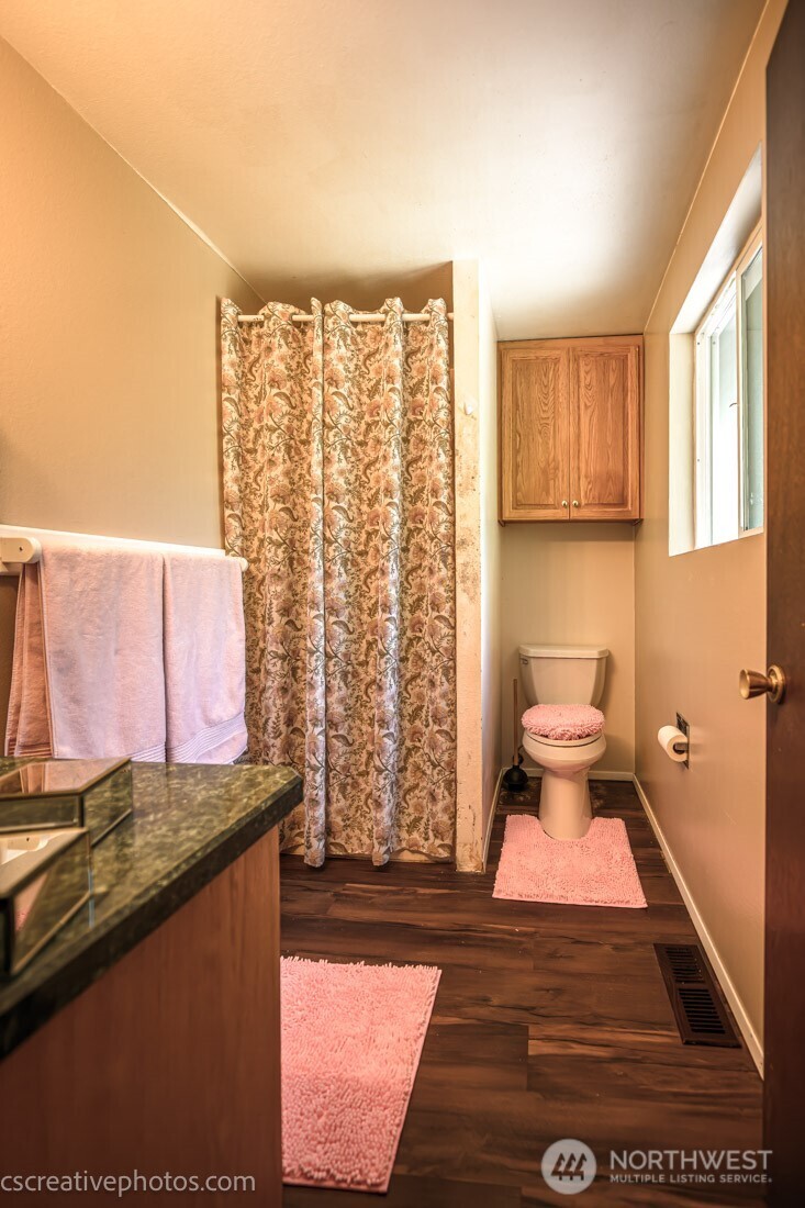 19306 74th Avenue Property Photo 16