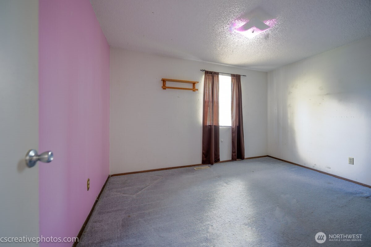 19306 74th Avenue Property Photo 19