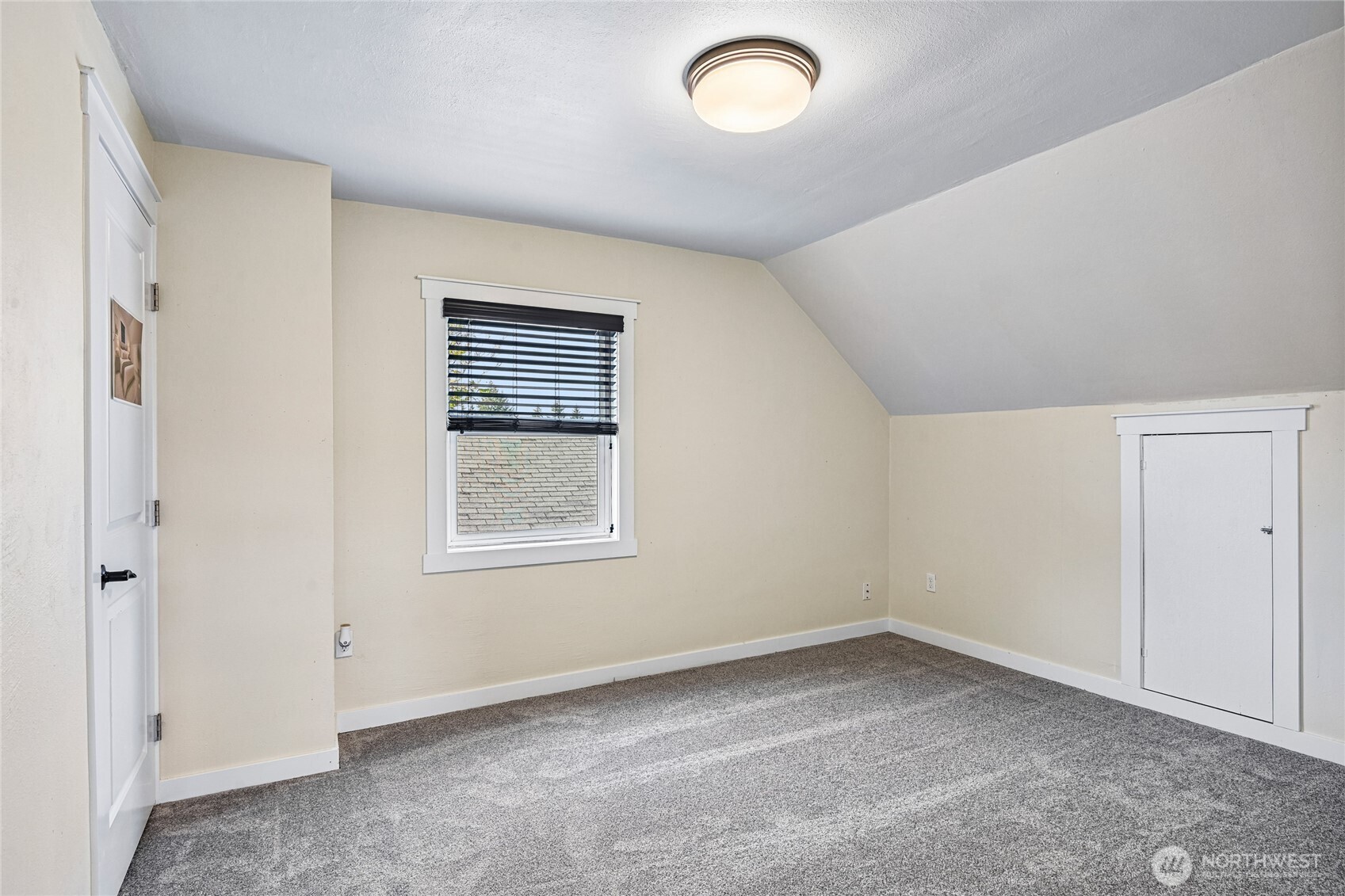 1204 4th Avenue Property Photo 20