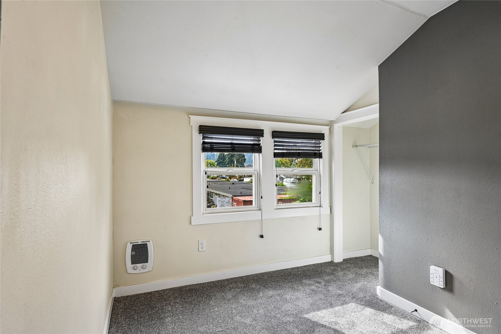 1204 4th Avenue Property Photo 25