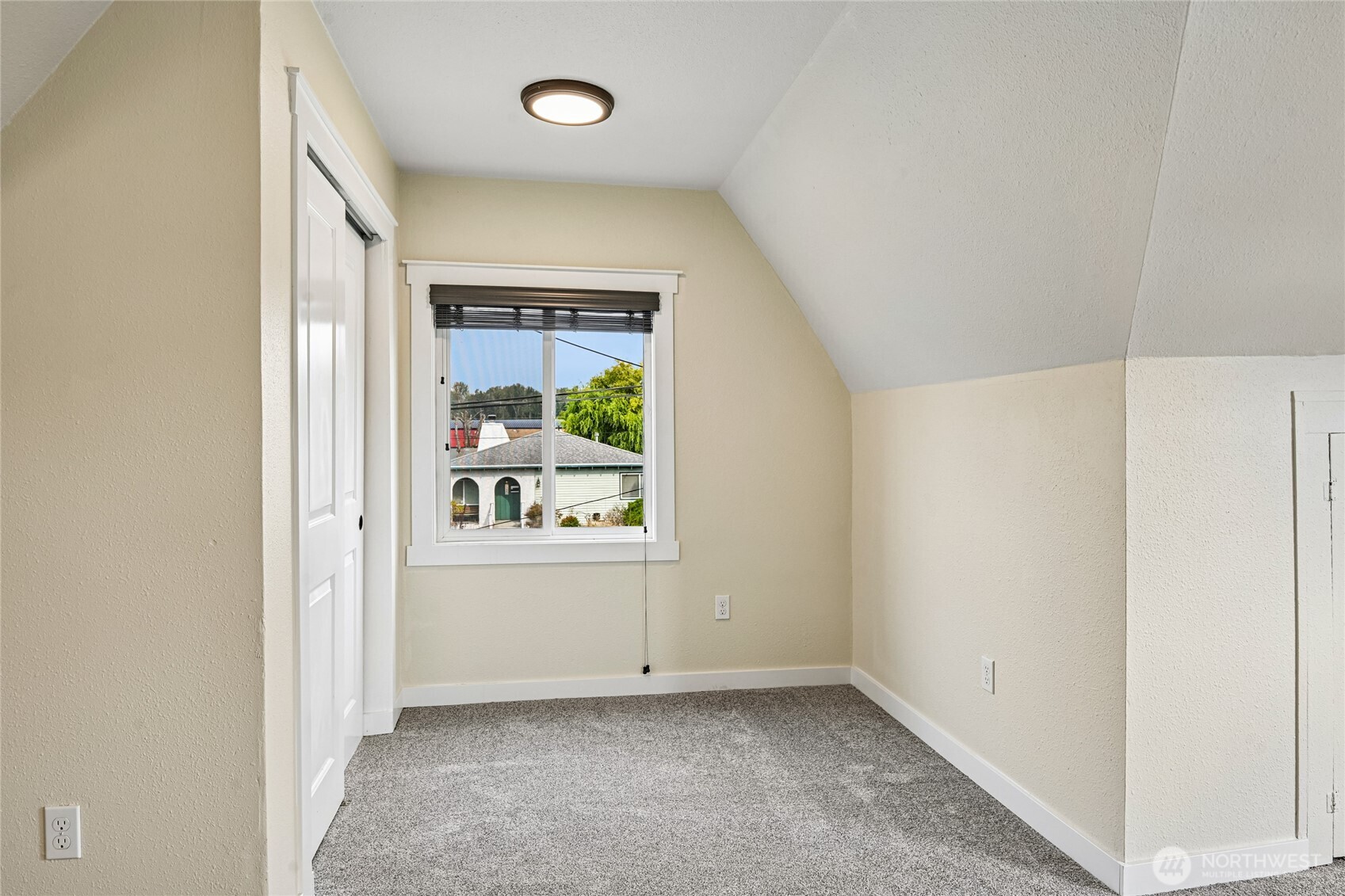 1204 4th Avenue Property Photo 30