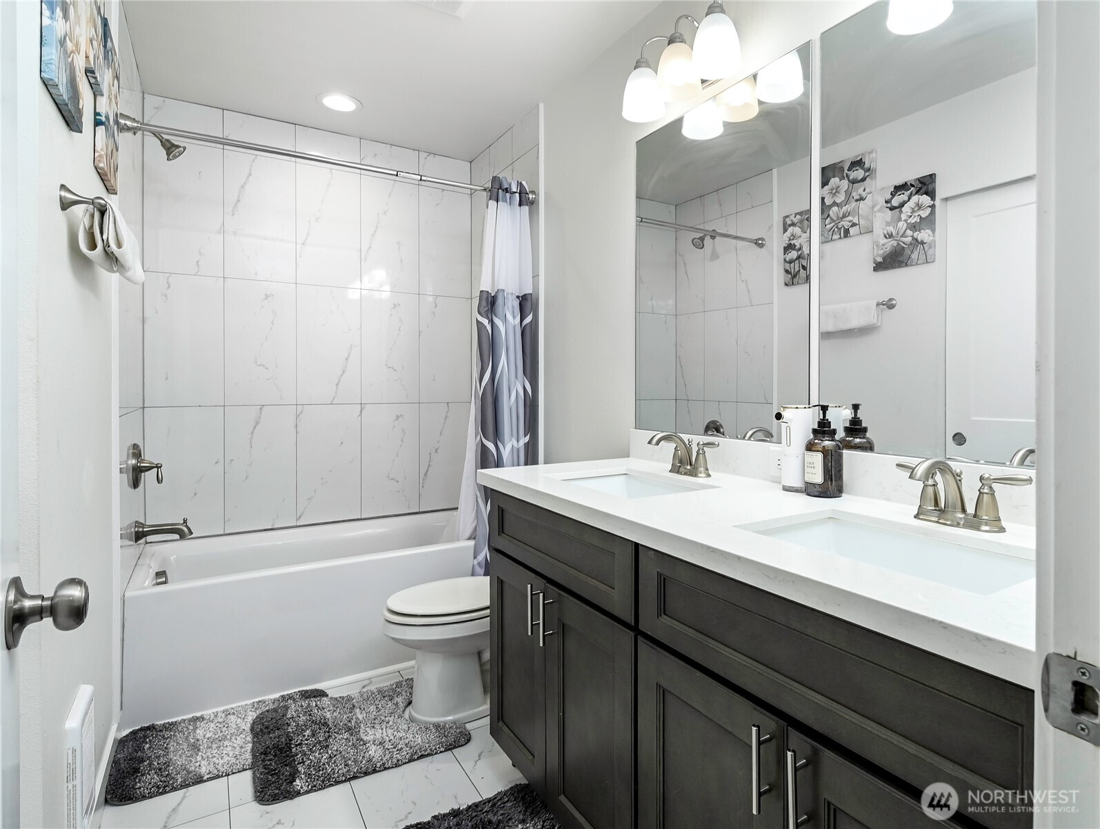 11512 3rd Place B Property Photo 15