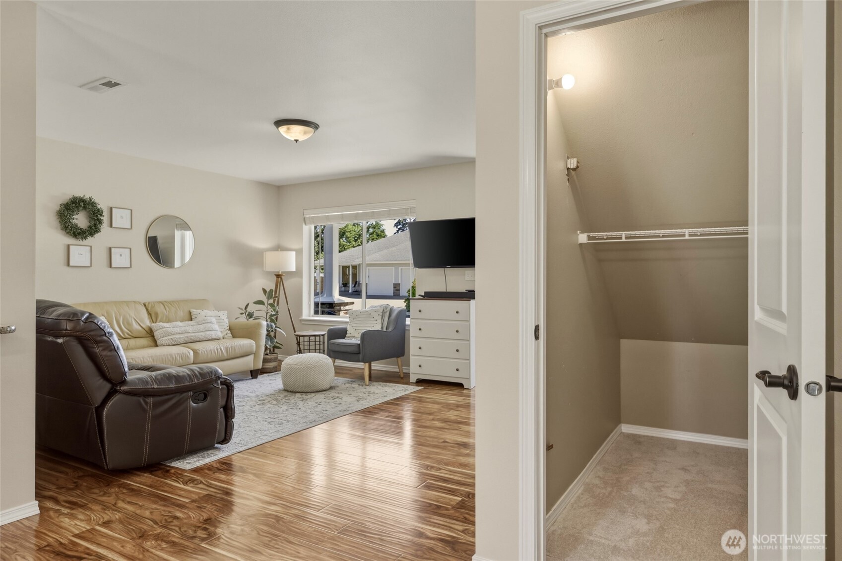 303 135th Place Property Photo 15