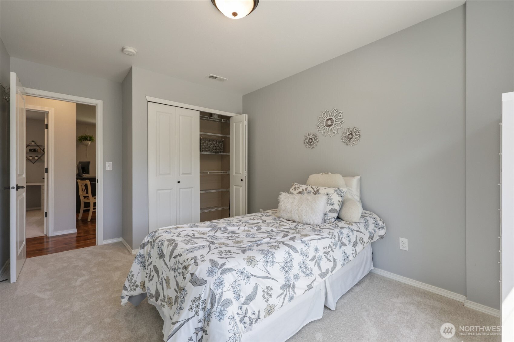 303 135th Place Property Photo 27