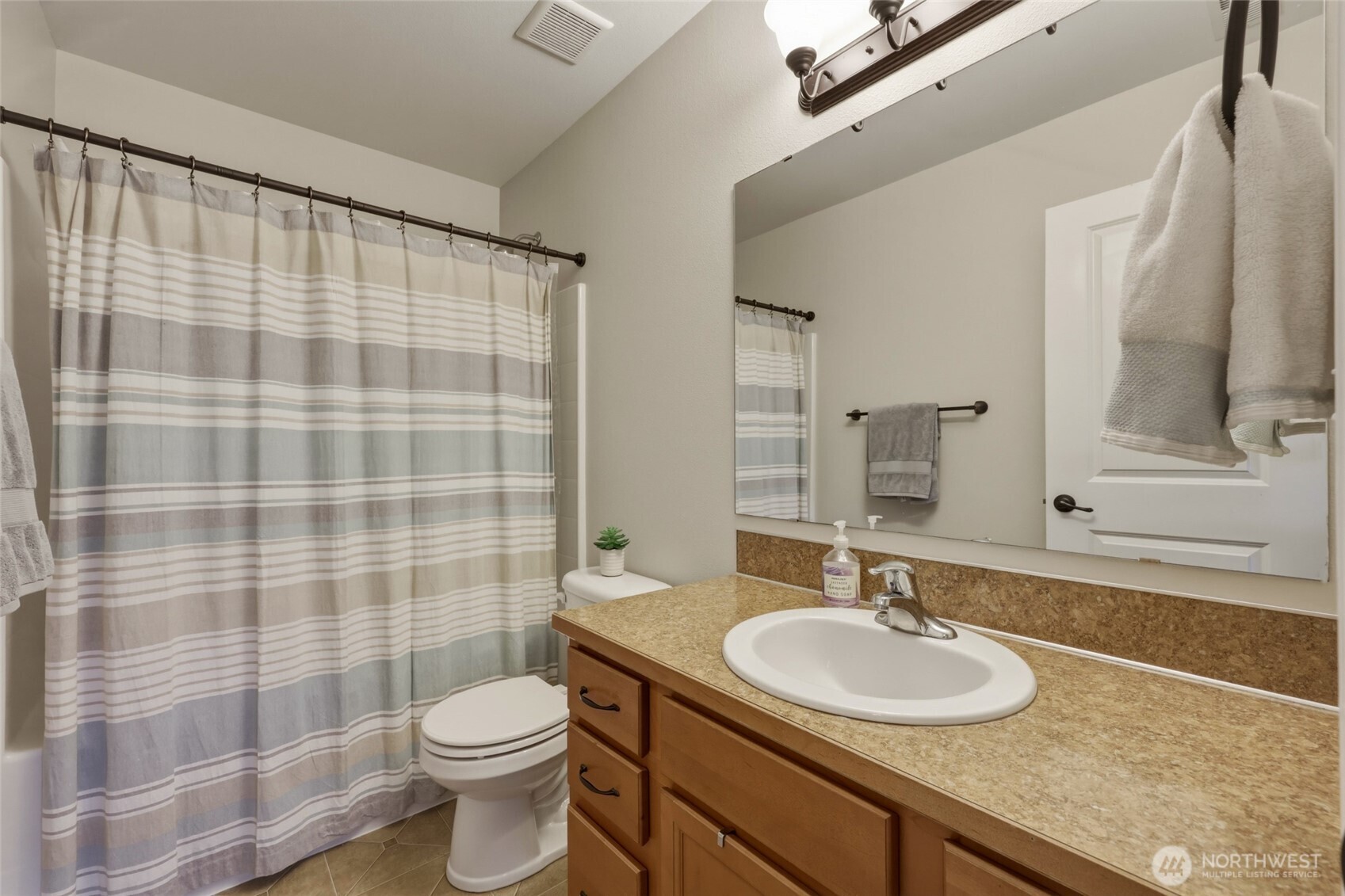 303 135th Place Property Photo 28