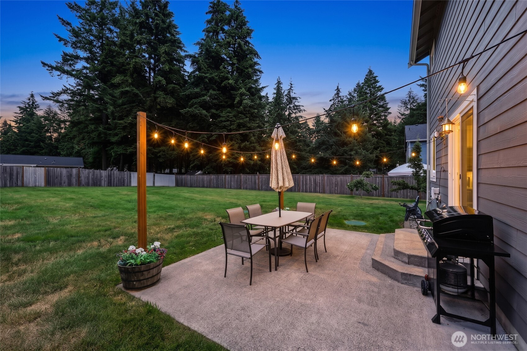 303 135th Place Property Photo 34
