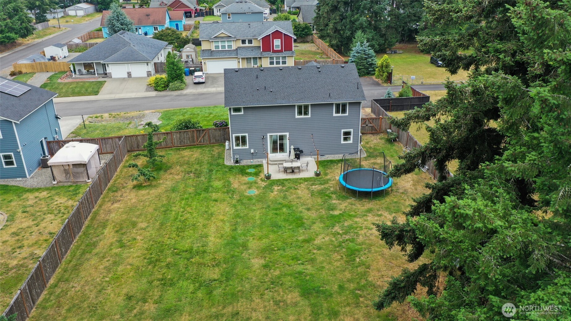 303 135th Place Property Photo 36
